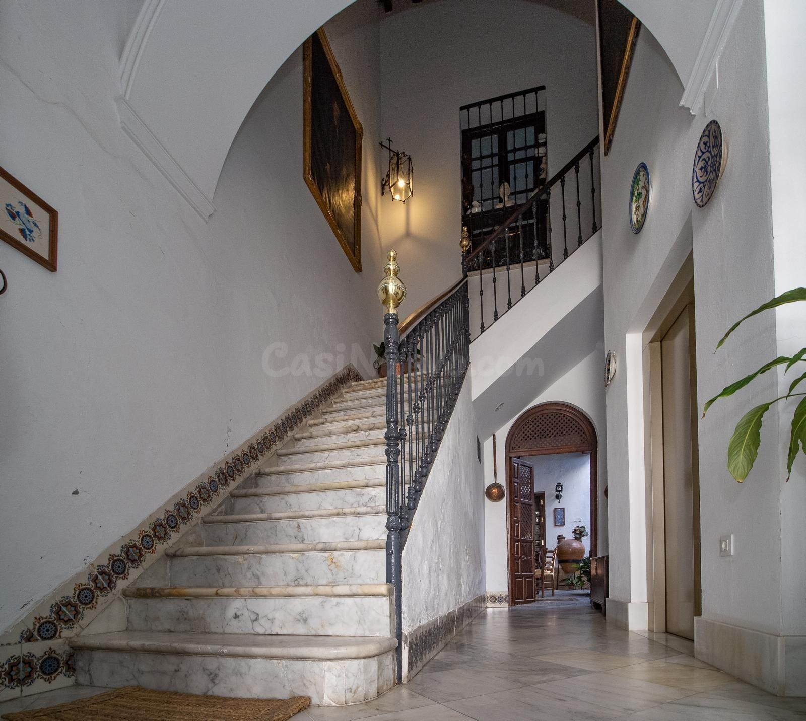CASA SEÑORIAL EN EL CENTRO DE SANLUCAR!!! - foto 5