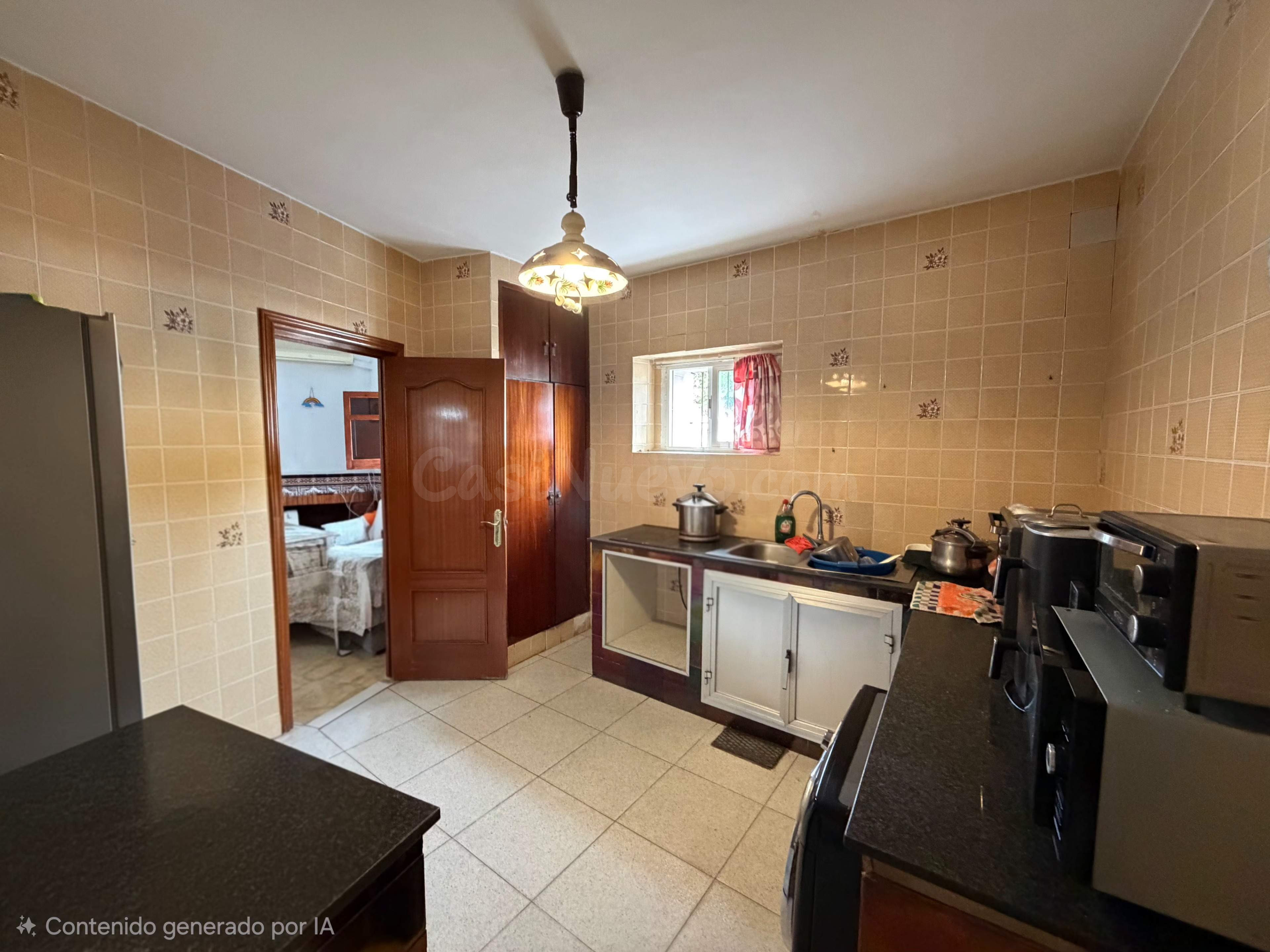 Casa en venta en Burguillos – 207 m2, amplia, luminosa y con - foto 4