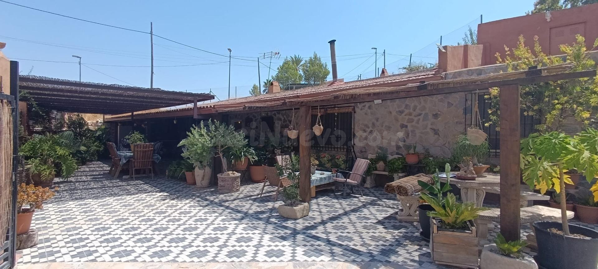 Encantadora Casa cueva de Campo en Algueña con Piscina y Vis