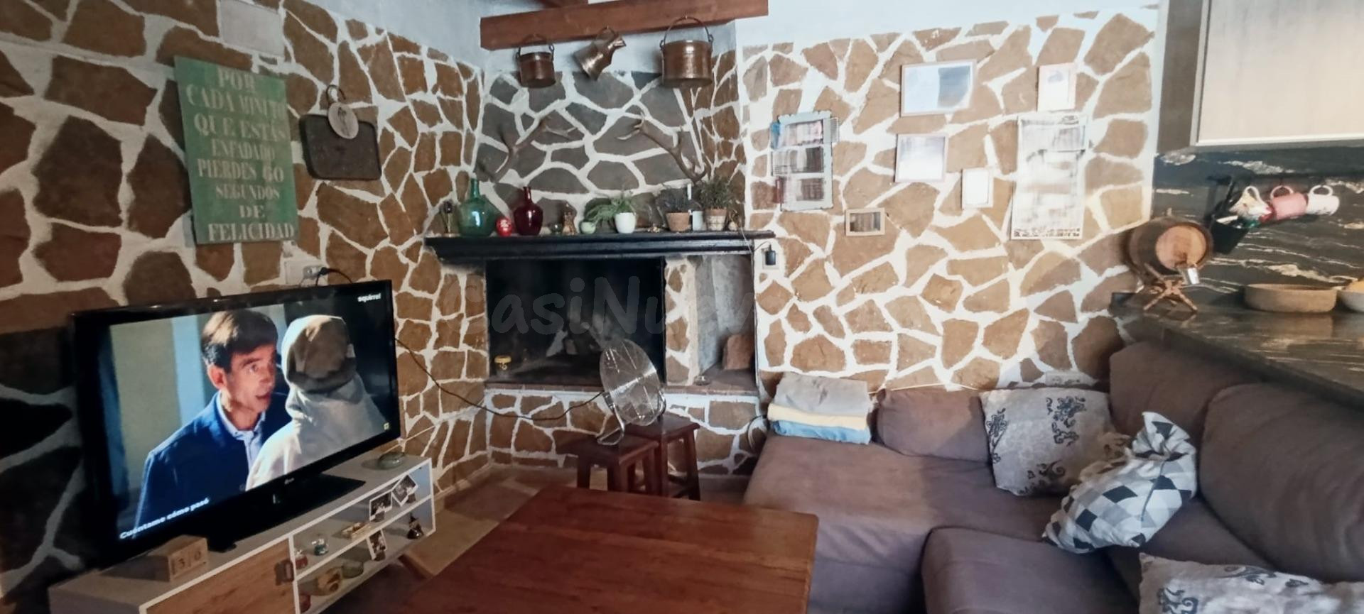 Encantadora Casa cueva de Campo en Algueña con Piscina y Vis - foto 4