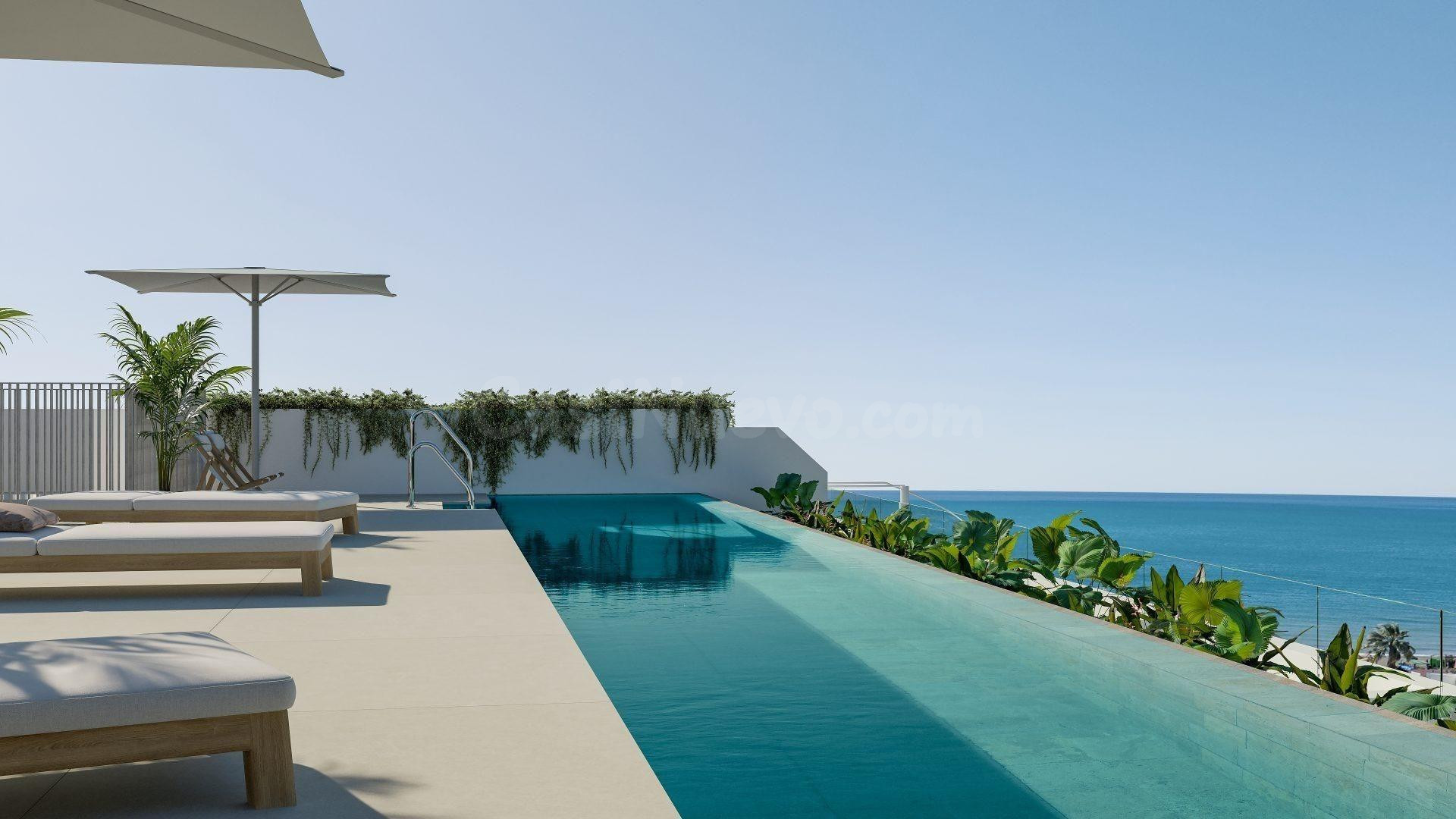 Piso en planta baja con vistas al mar en Rincón de la Victor - foto 4