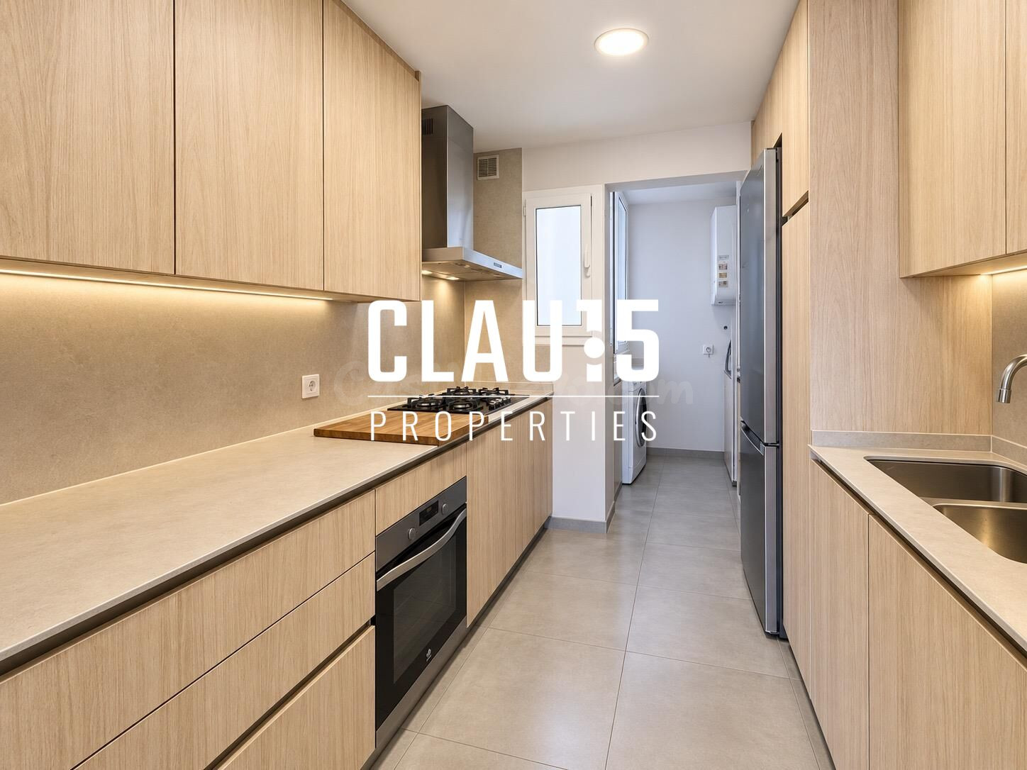Piso en venta en exclusiva en Canet de Mar con trastero y vi - foto 4