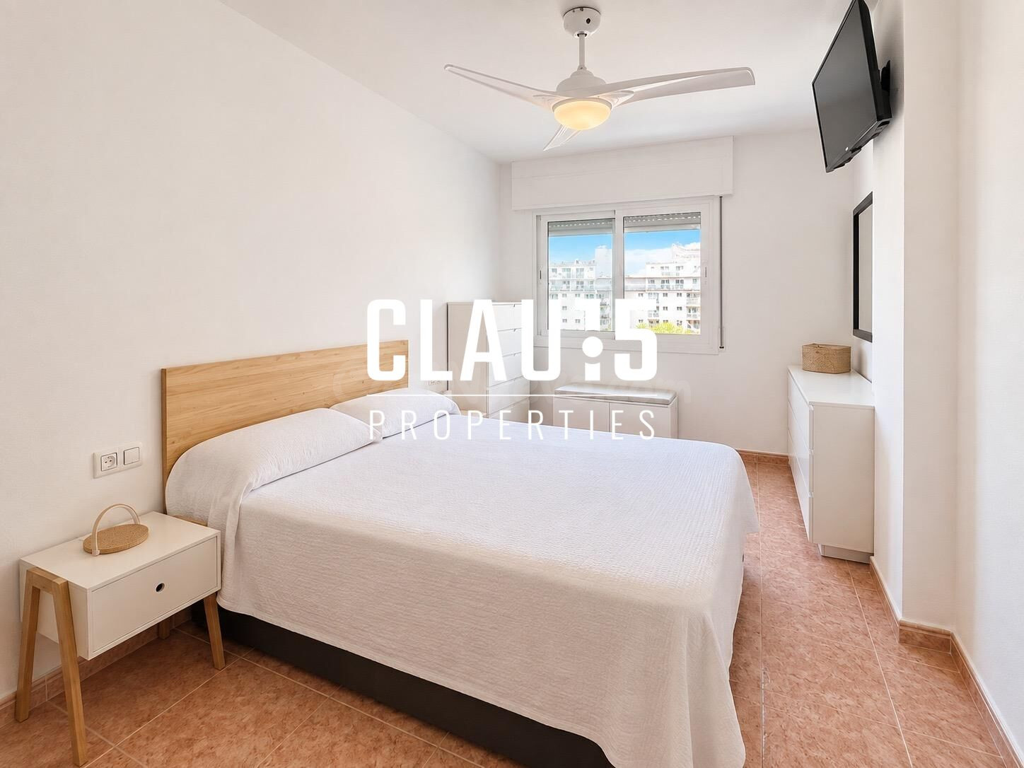 Piso en venta con vistas al mar y piscina en Malgrat de Mar - foto 5