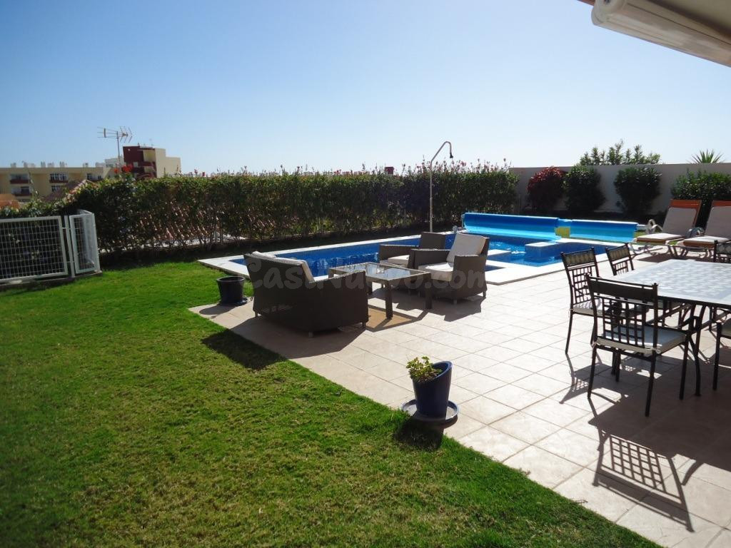 Chalet de 3 dormitorios en el Madroñal de Fañabe - foto 5