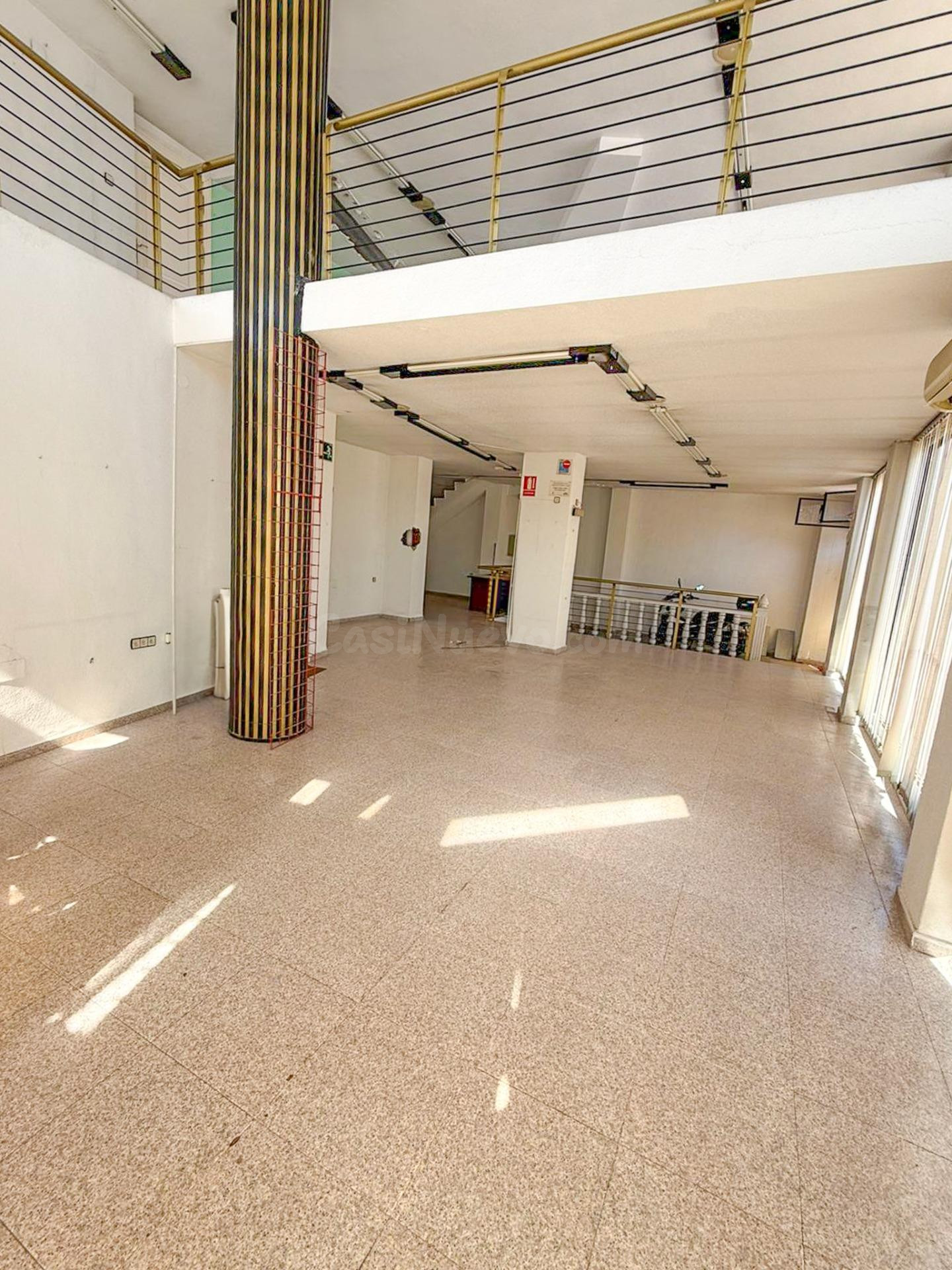 Local en alquiler en estupenda ubicación! - foto 5