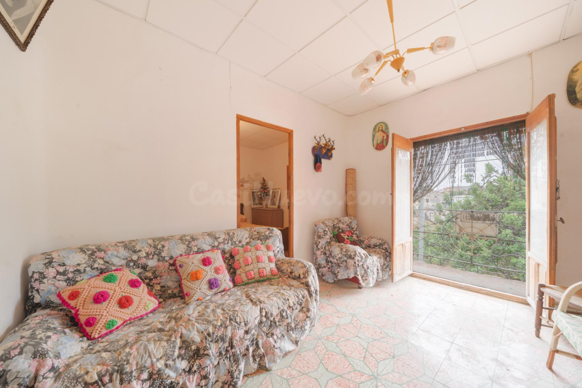 Encantadora Casa con Terreno en Fortuna – Ideal para Reforma - foto 4
