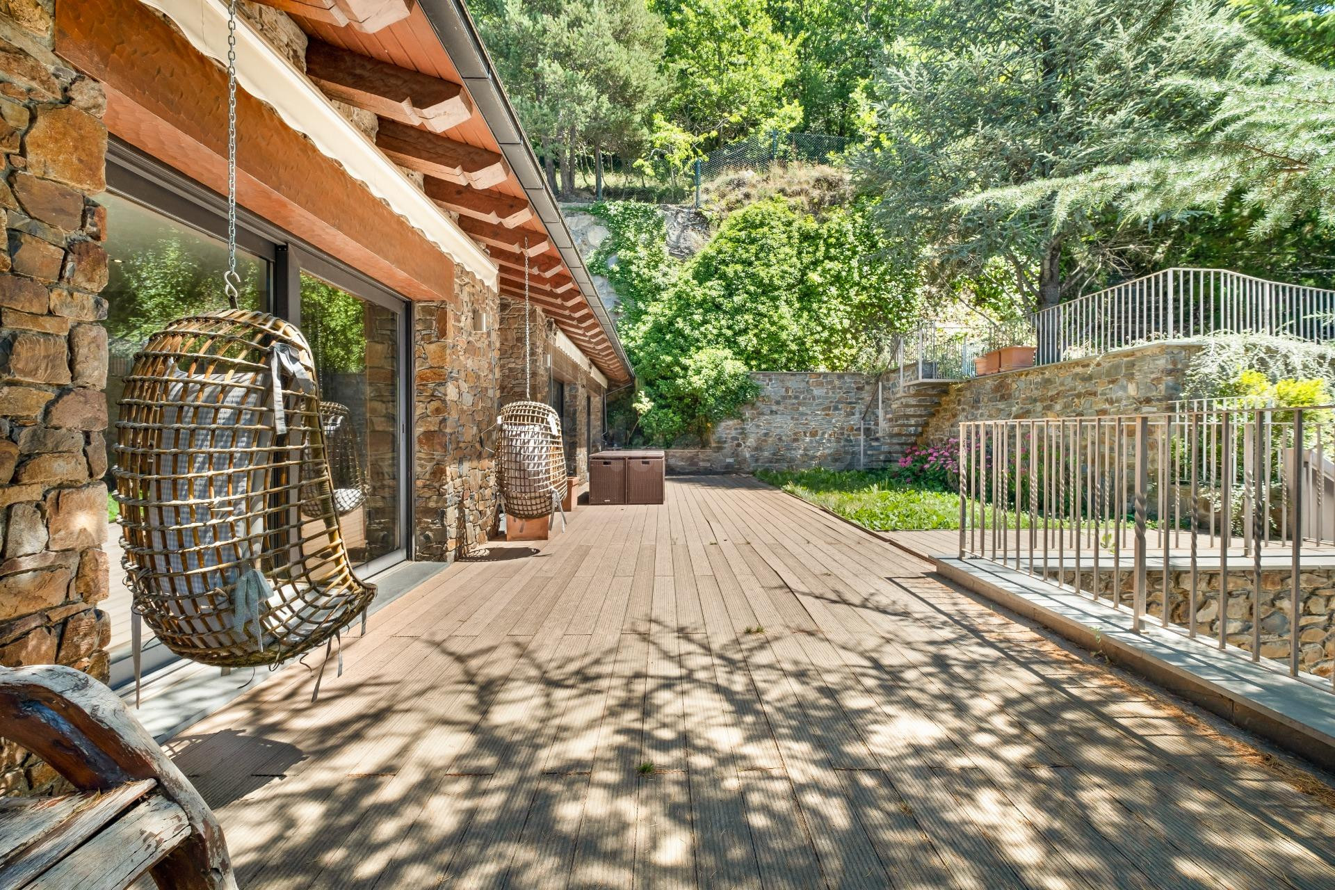 Exclusivo chalet en venta en Anyós - foto 2