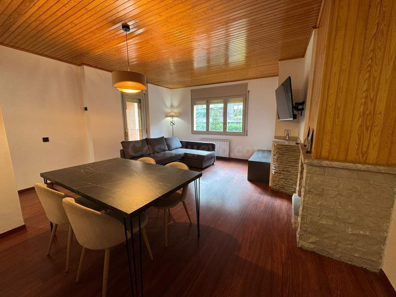 Apartamento de 100 m2 en venta en Arinsal