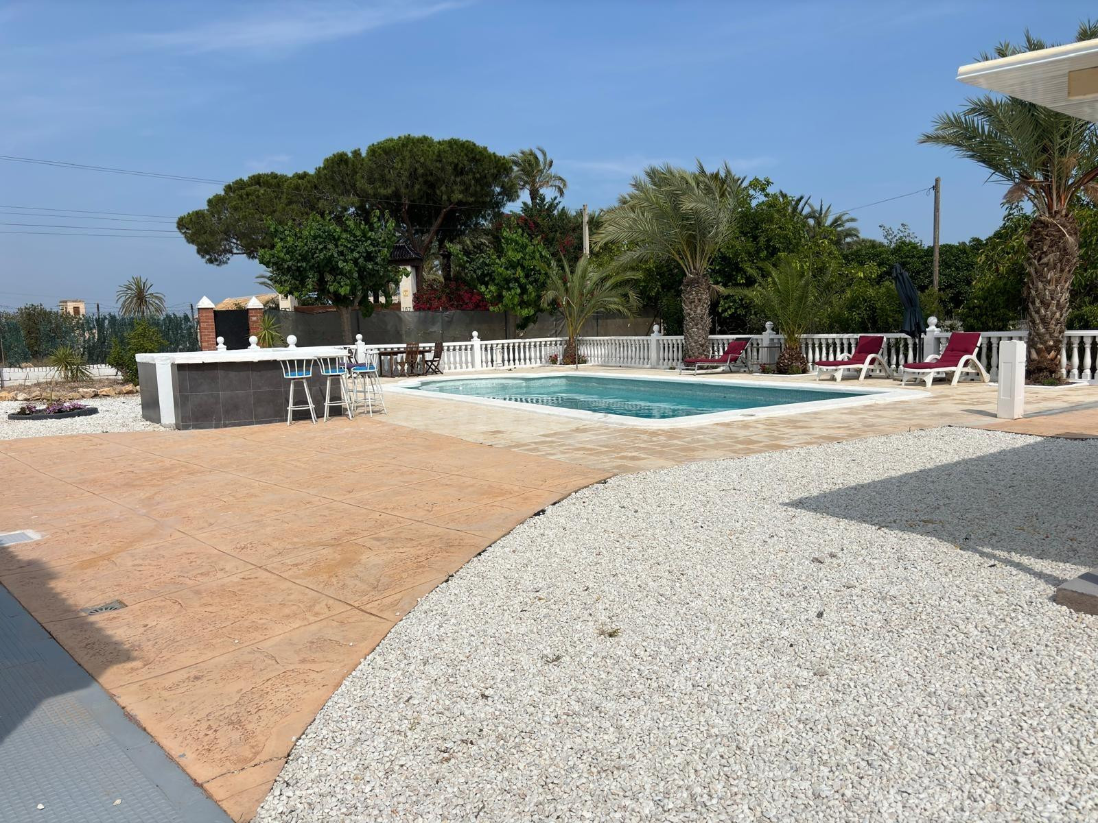 EXCELENTE CASA EN VENTA O ALQUILER MAITINO - foto 2