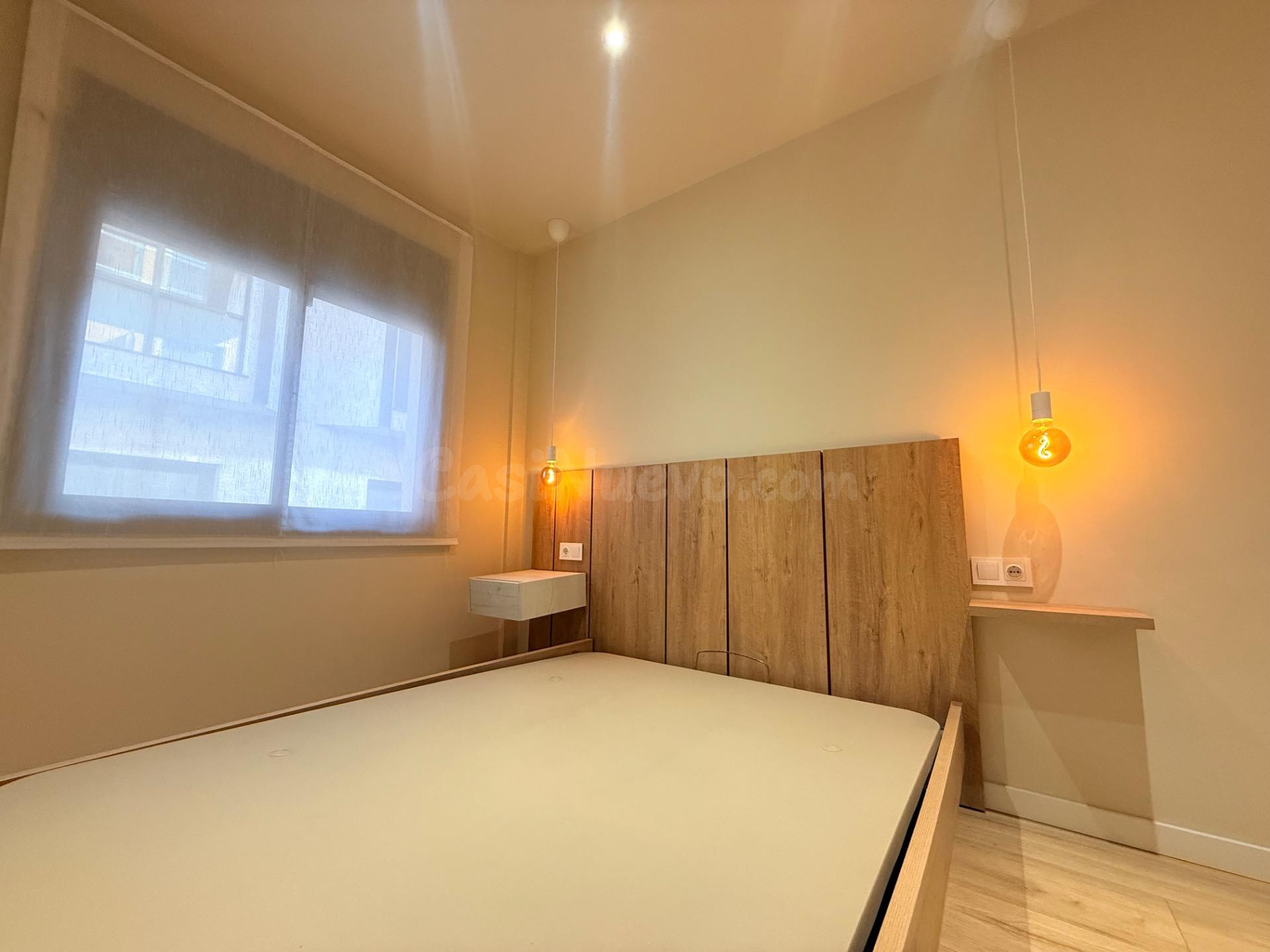 PLANTA BAJA EN CAMARLES: ESPACIO, LUZ Y COMODIDAD - foto 3