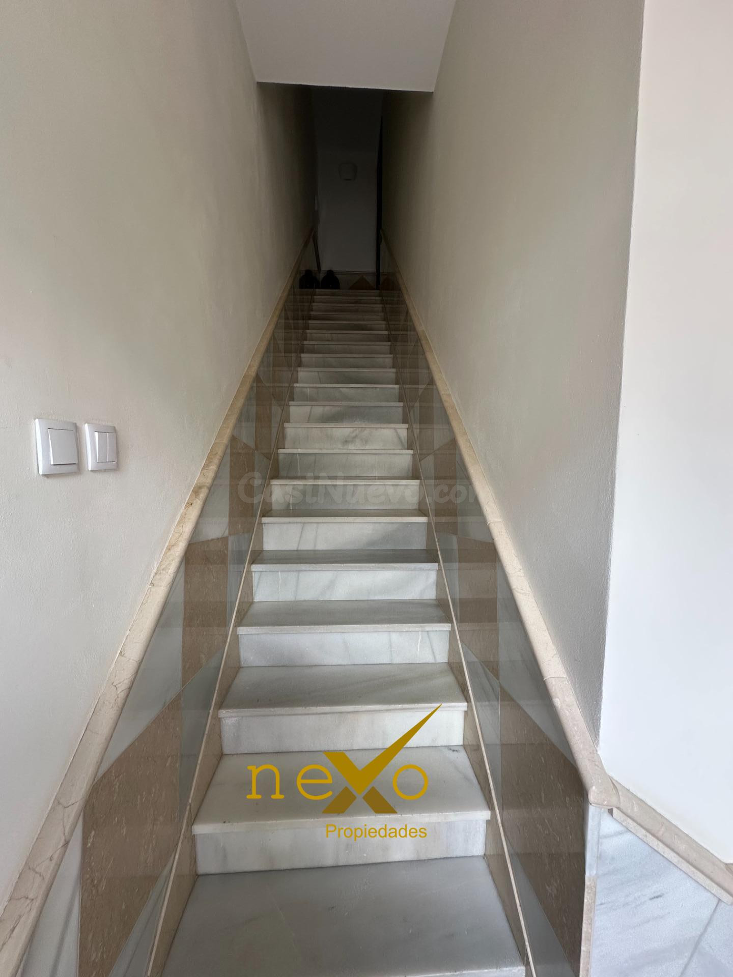 Casa 3 habitaciones 466m² en venta - Lora del Río