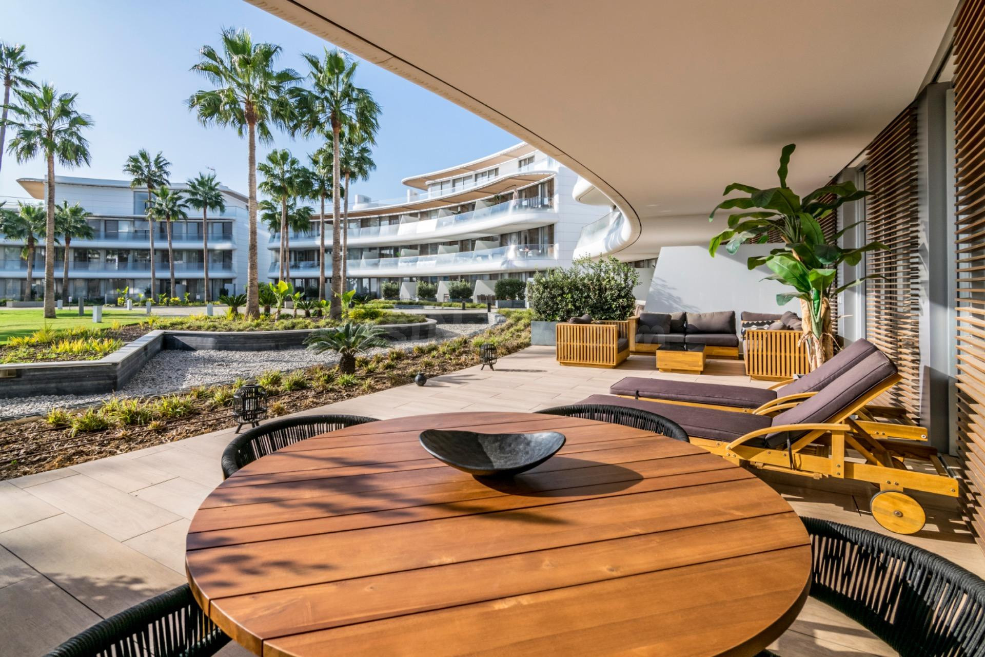 Apartamento de 4 dormitorios en The Edge Estepona - foto 3