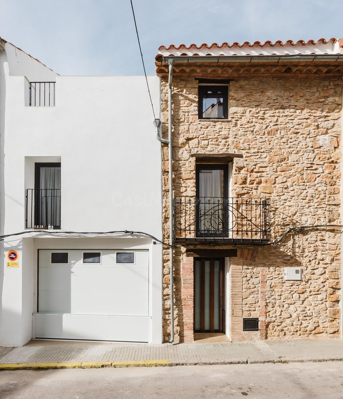 CASA DE PUEBLO CON CARÀCTER EN ALBOCÀSSER.