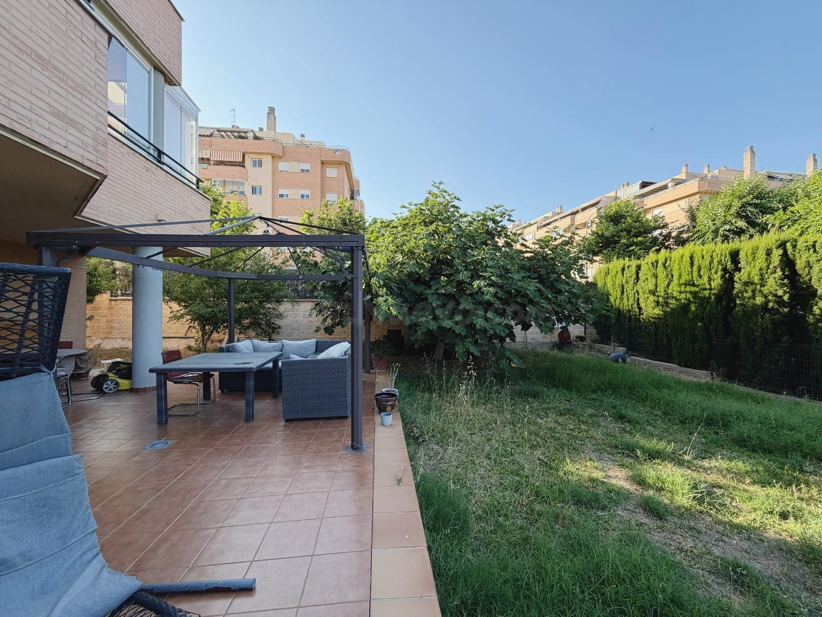 Vivienda exclusiva con gran jardín en El Pinillo, Torremolin