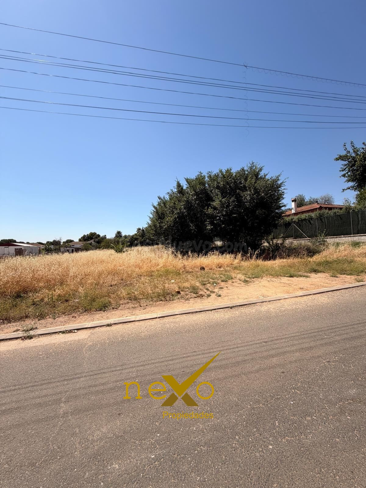 PARCELA A CONSTRUIR EN URBANIZACION LA CELADA (CARMONA) - foto 5