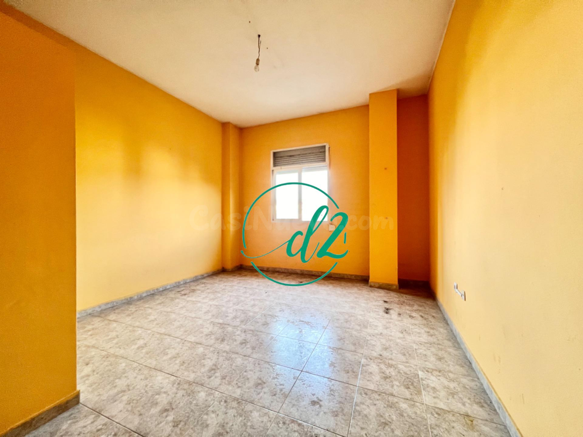 SE VENDE LOCAL COMERCIAL EN ZONA TRANSITADA DEL COUTO. REF 1 - foto 5
