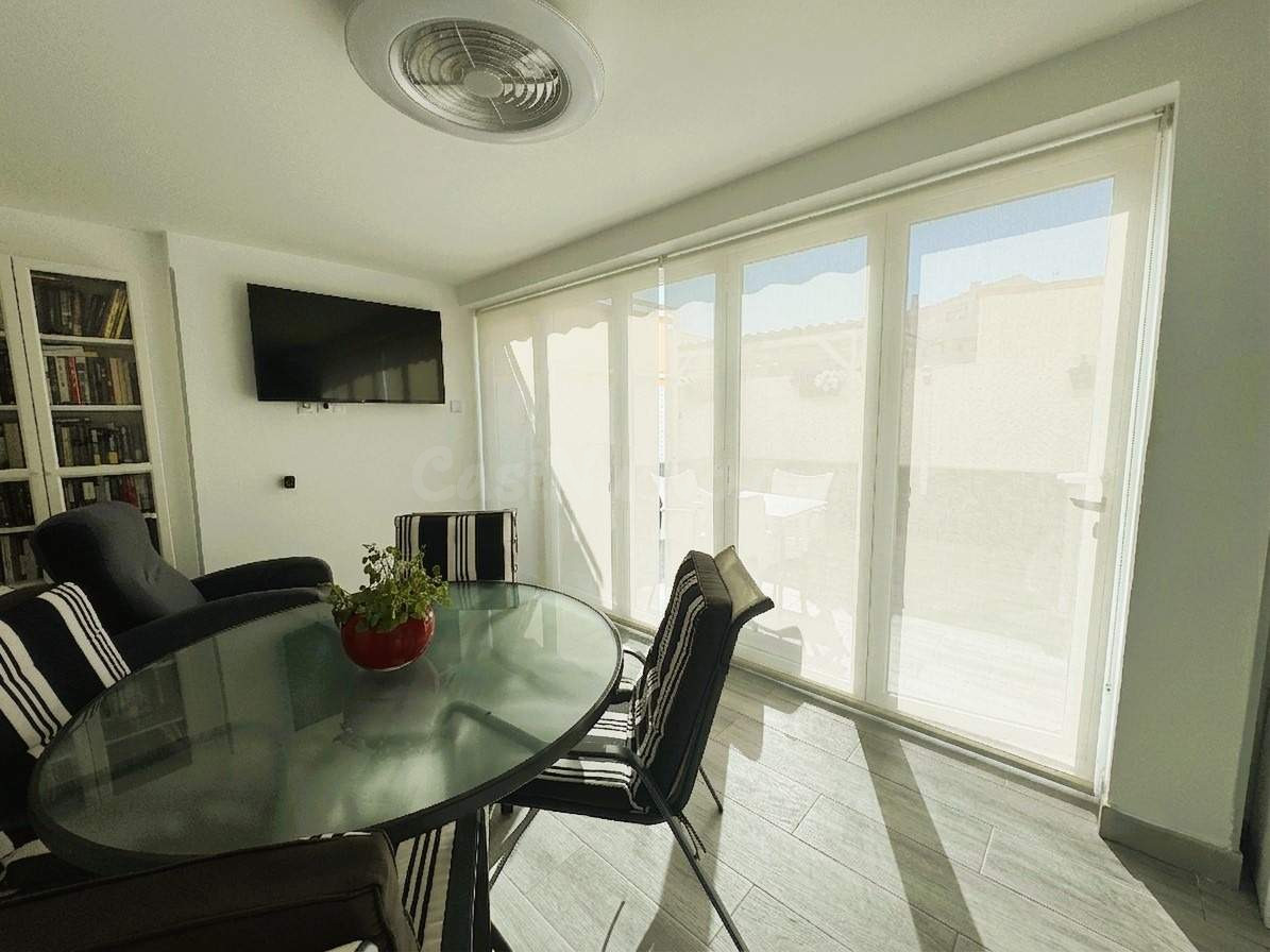 Bajo Cautivador con 40m2 de Terrazas en Benalmádena Costa - foto 5