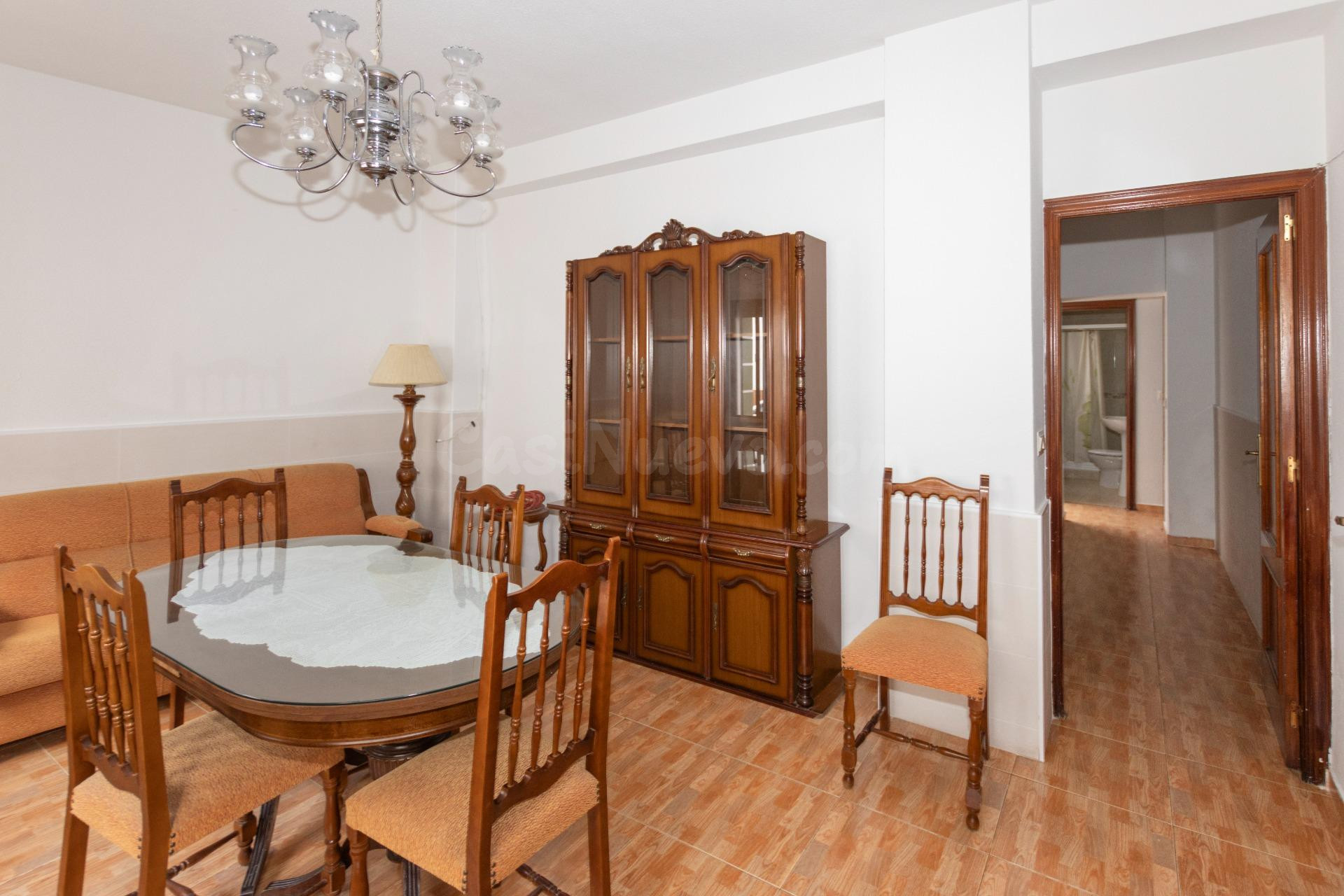 Encantadora Casa en Cullar Vega - Ideal para Entrar a Vivir - foto 4