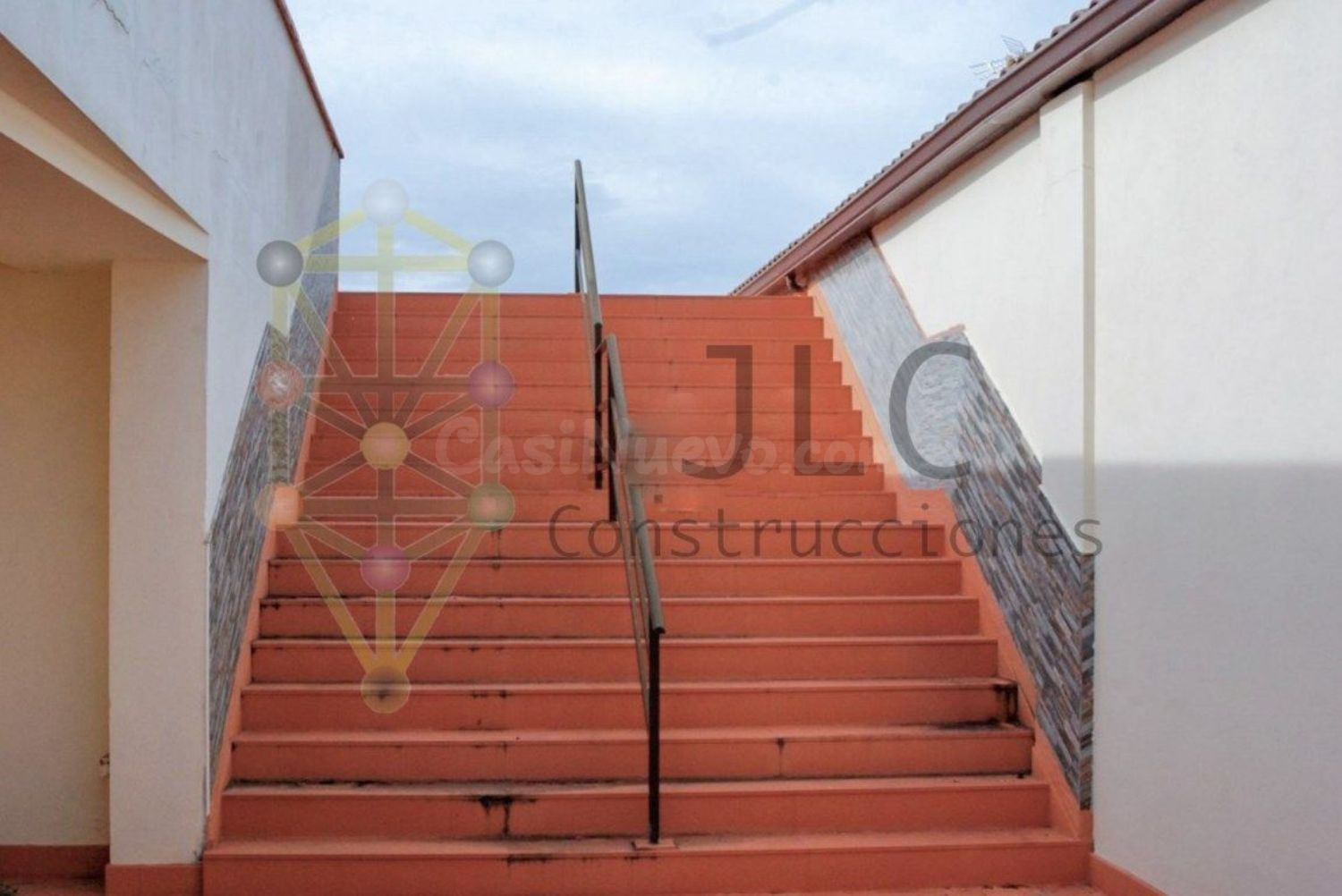 Local comercial 581m² en alquiler - Casar El - foto 3
