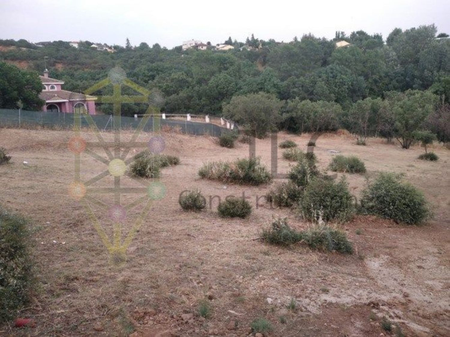 Terreno urbano 3 habitaciones 121m² en venta - Caraquiz - foto 4
