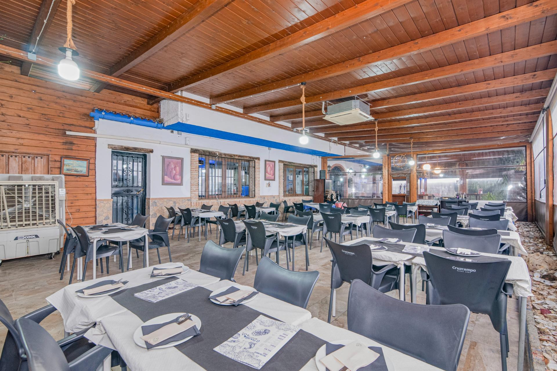 Venta de chalet restaurante en Ogijares - foto 5
