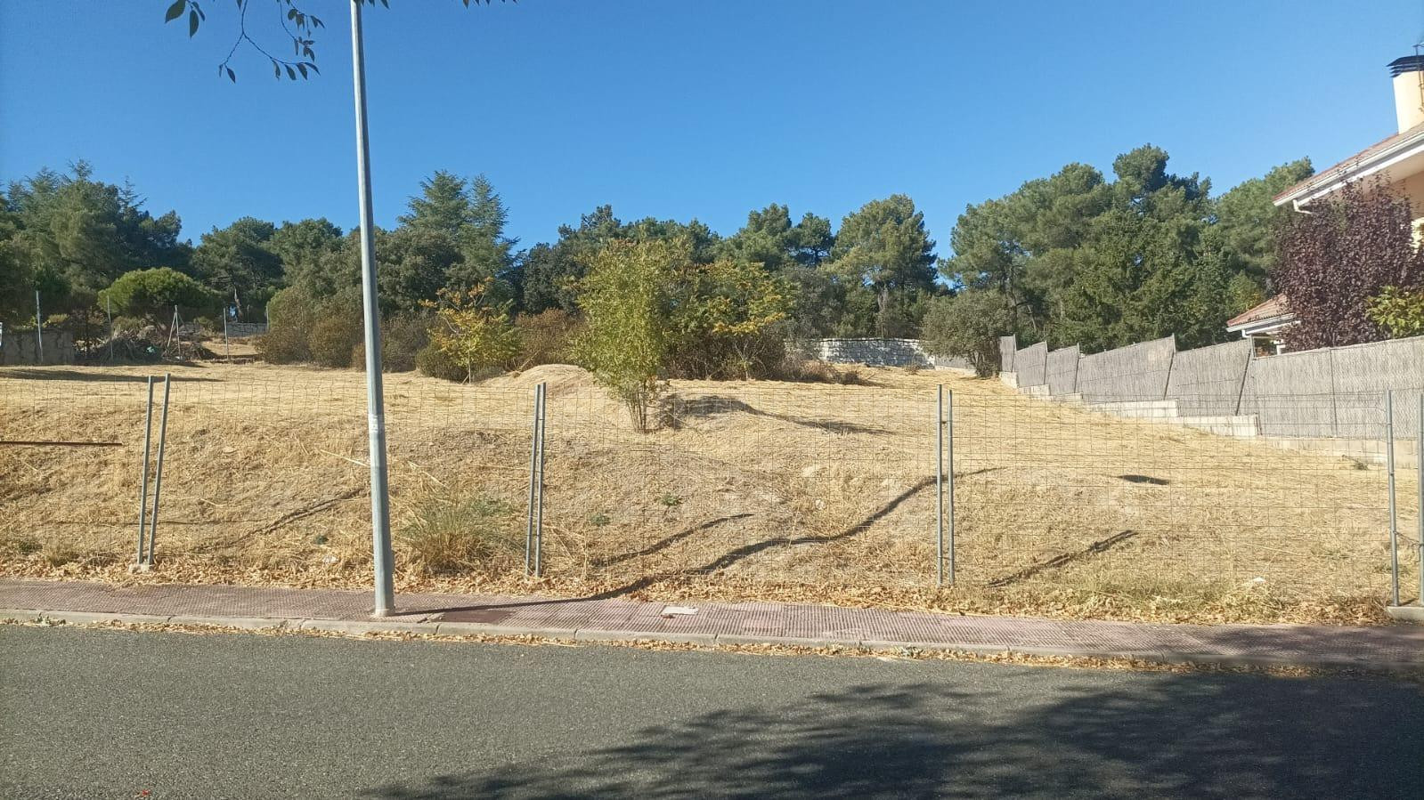 Terreno urbano en venta - Guadarrama