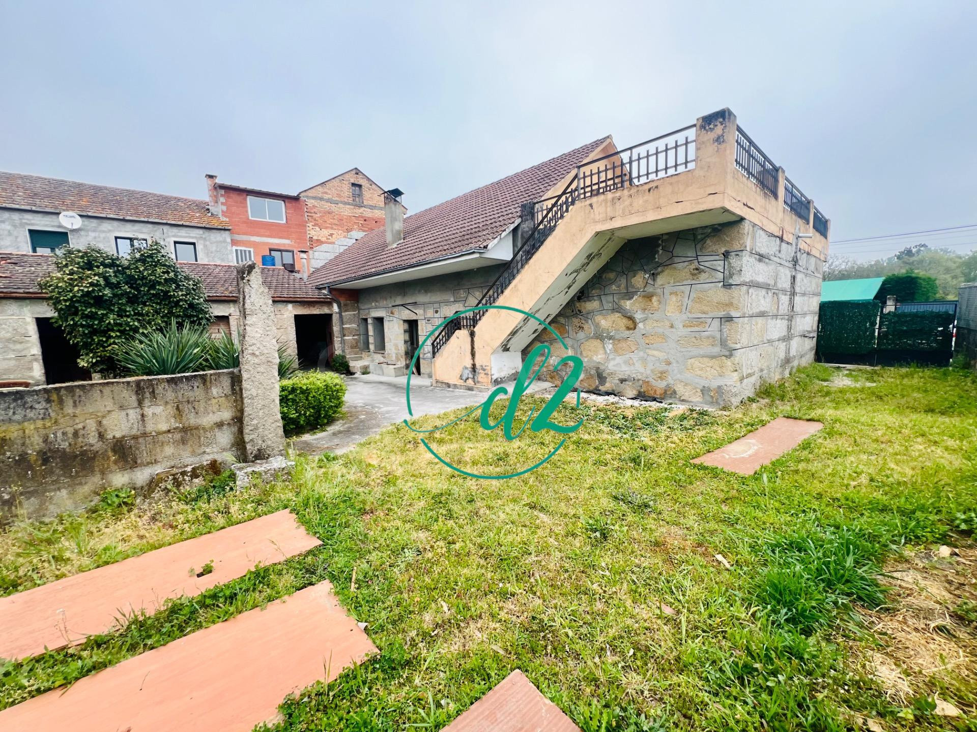 EXCLUSIVA CASA DE PIEDRA CON GRAN PARCELA Y POTENCIAL ÚNICO 