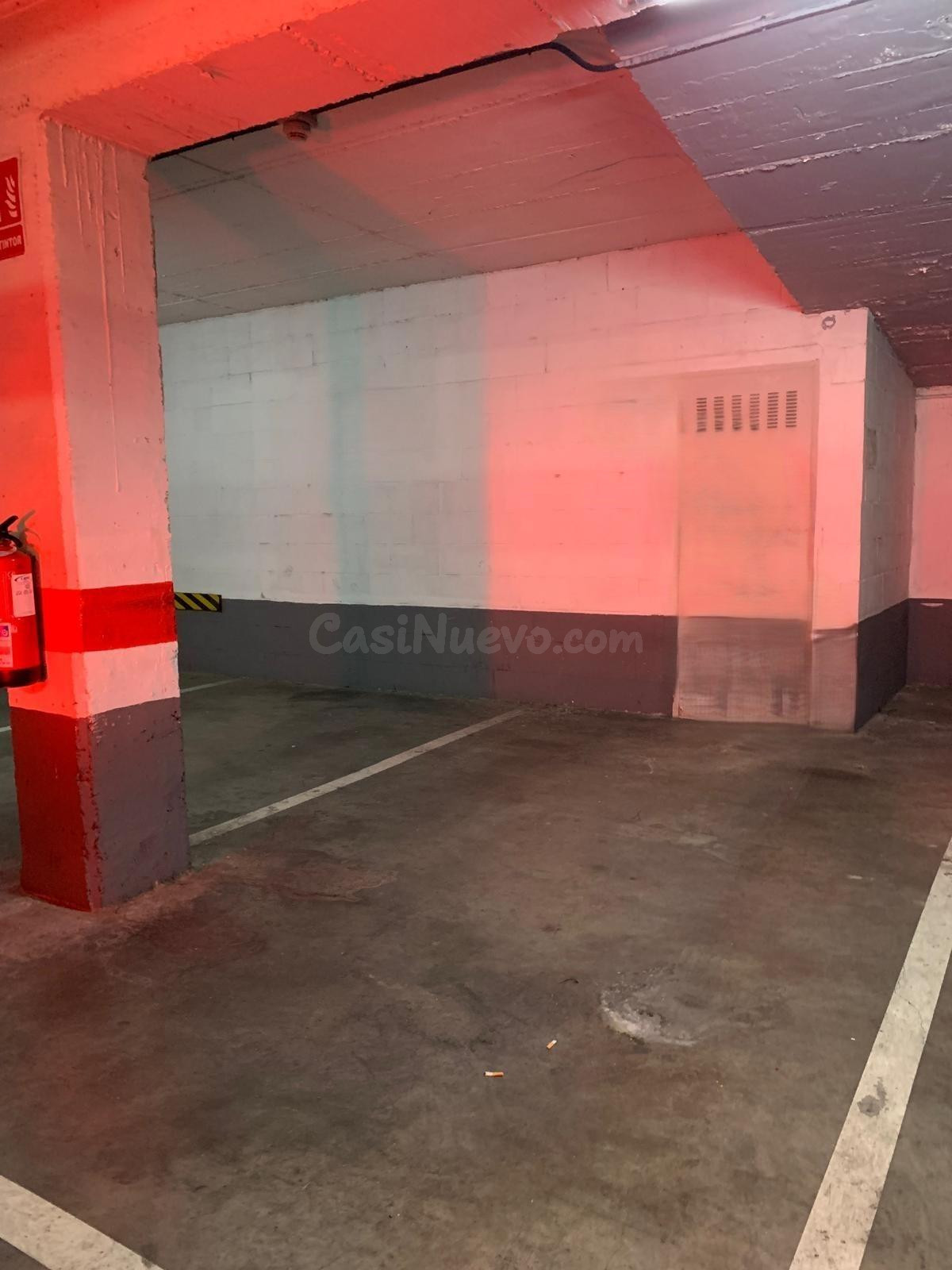 Piso en venta de cuatro dormitorios con plaza de garaje y tr - foto 3