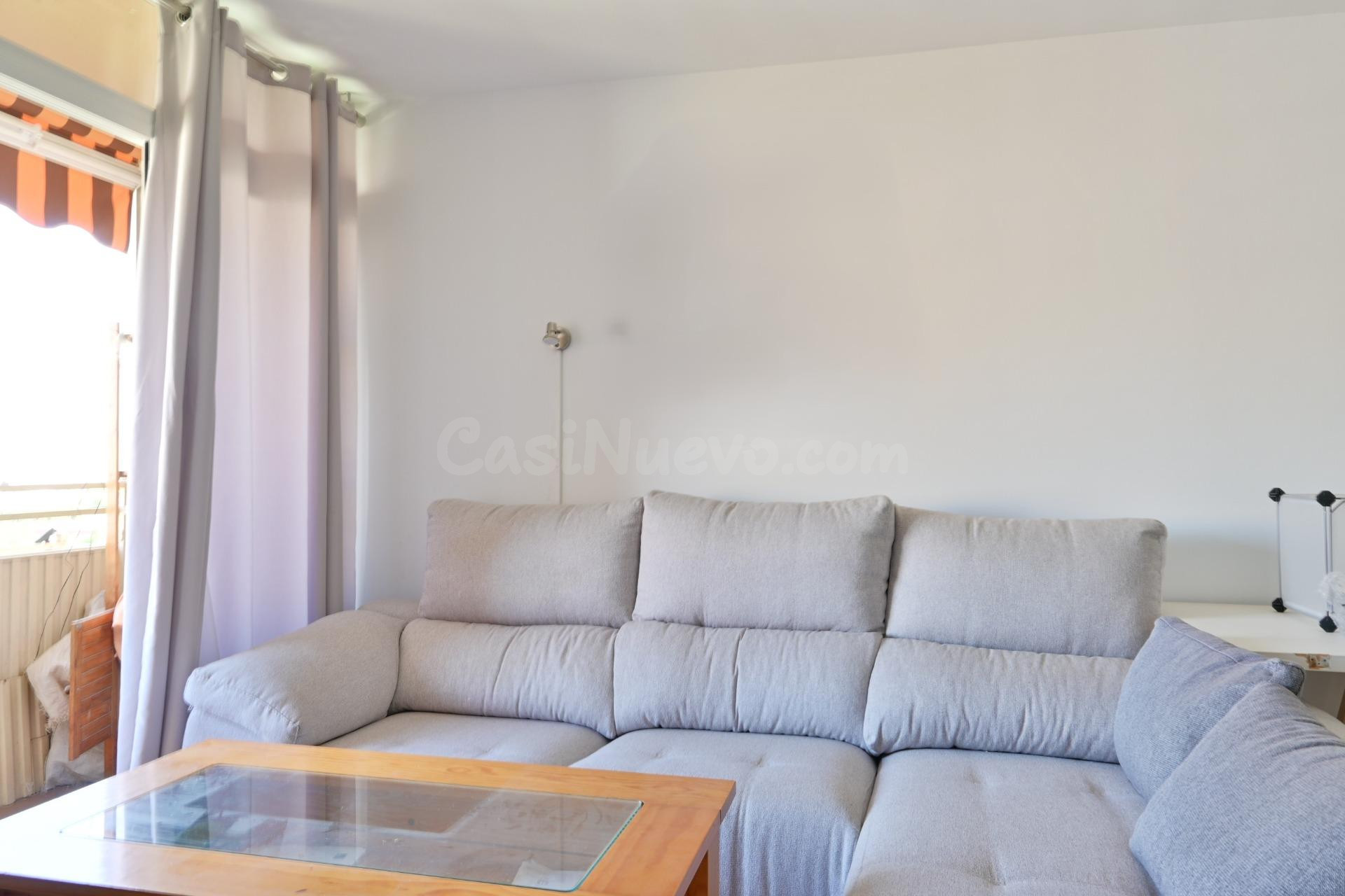 Bonito piso reformado de cuatro dormitorios en la zona de Sa - foto 2