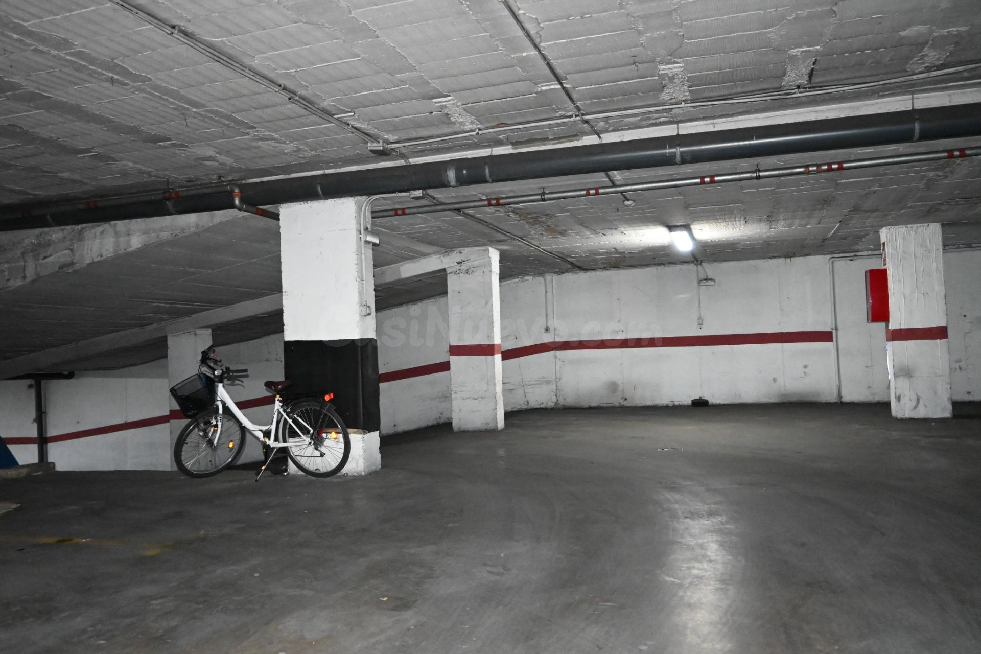 Plaza de Garaje en venta. - foto 2
