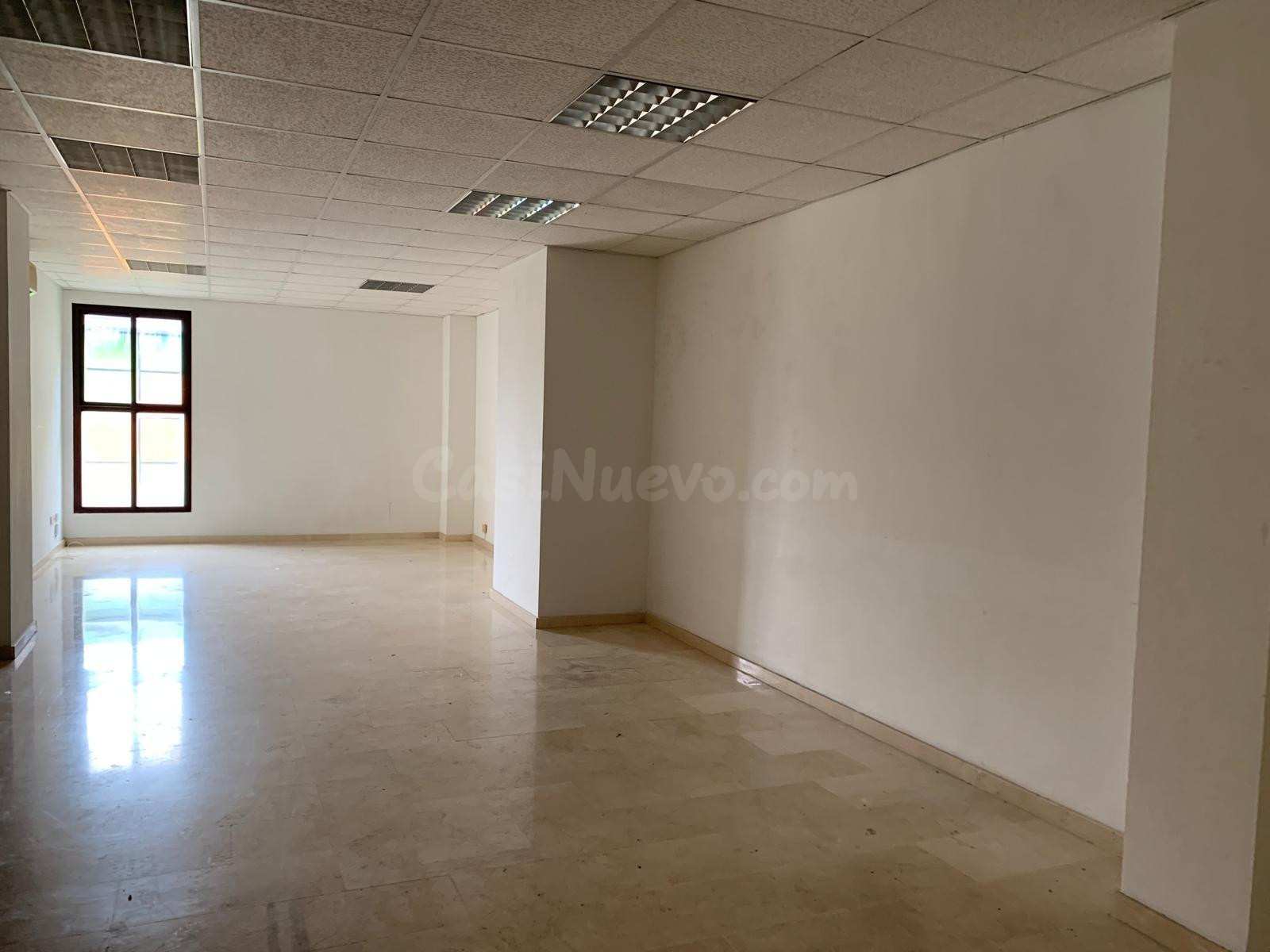 Venta de oficinas en Sevilla Este - foto 4