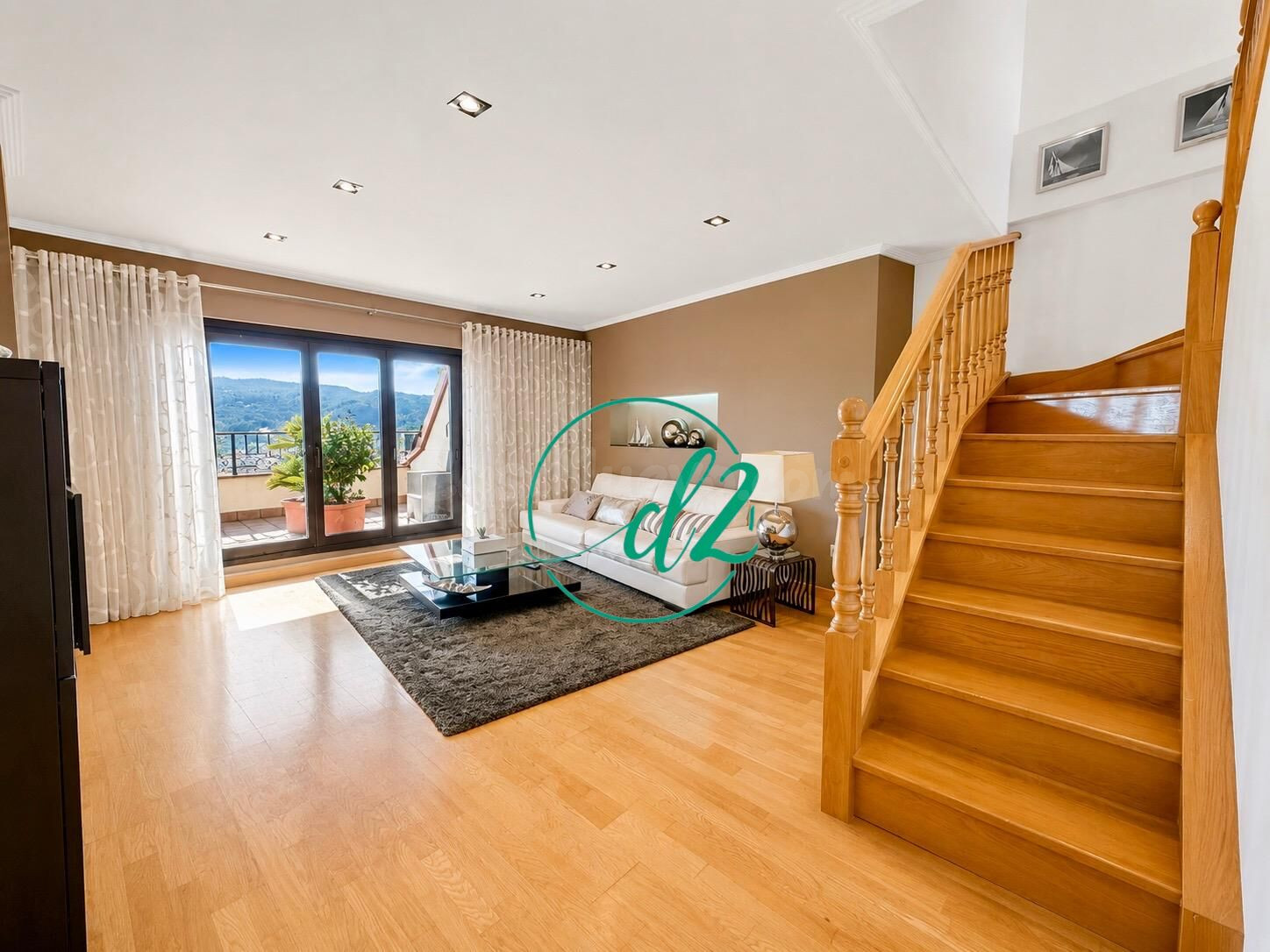 DÚPLEX CON ESPECTACULAR TERRAZA Y VISTAS PANORÁMICAS JUNTO A - foto 5