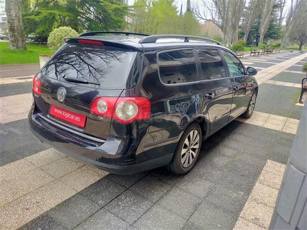VOLKSWAGEN PASSAT - foto 5