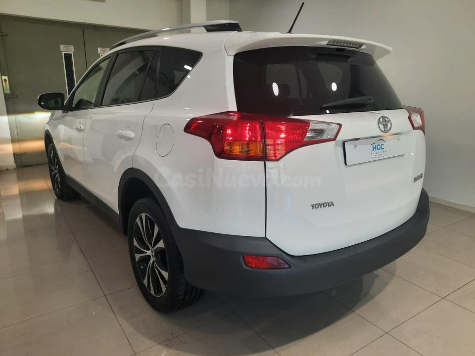 Toyota Rav4 - foto 5