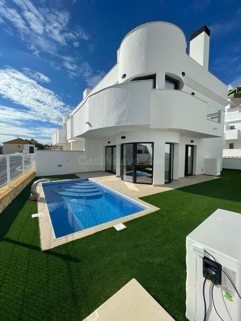 ALQUILER DEL CHALET EN TERRA MARINA, FINESTRAT