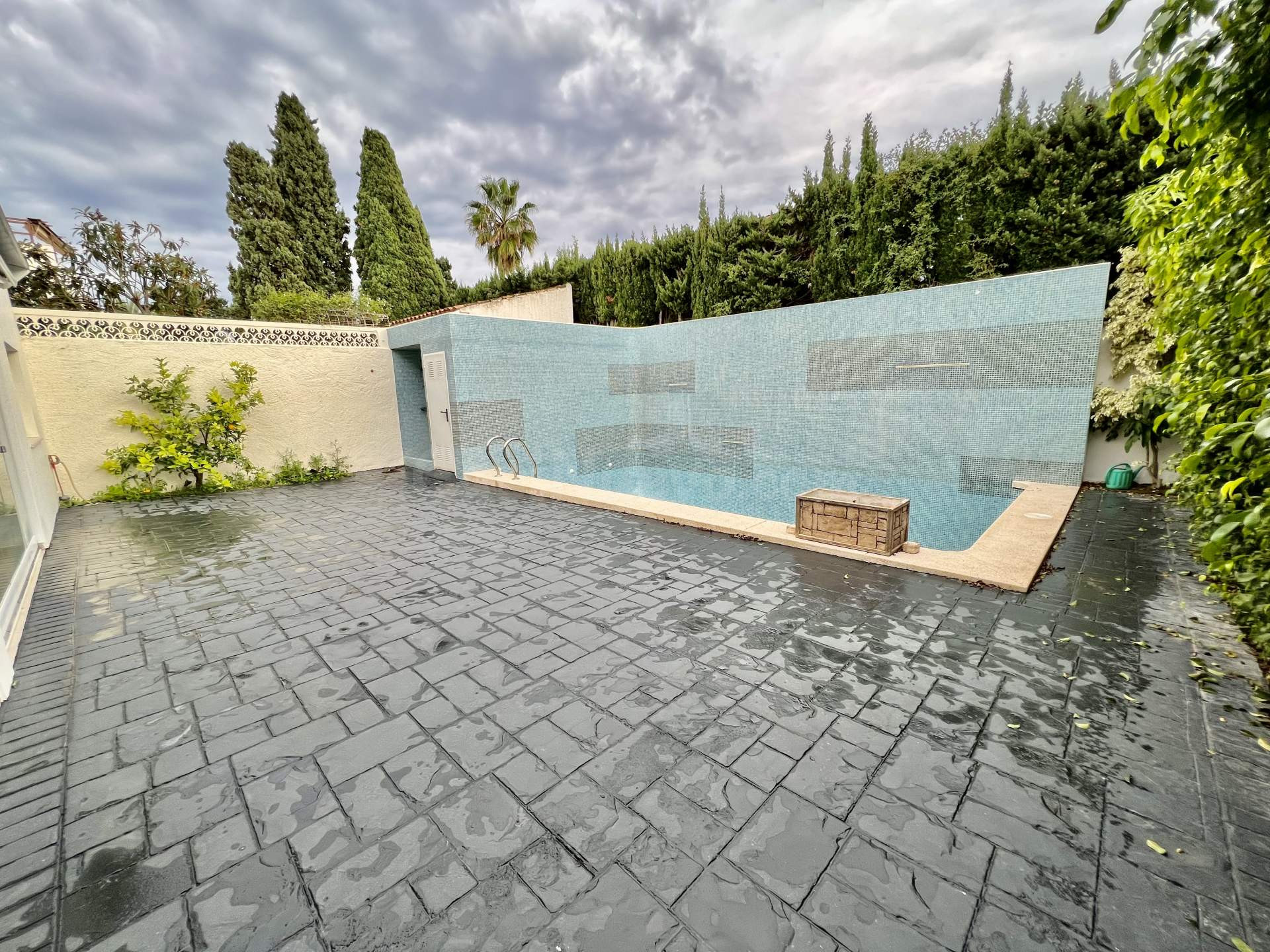 Se vende una casa en Albir - foto 4