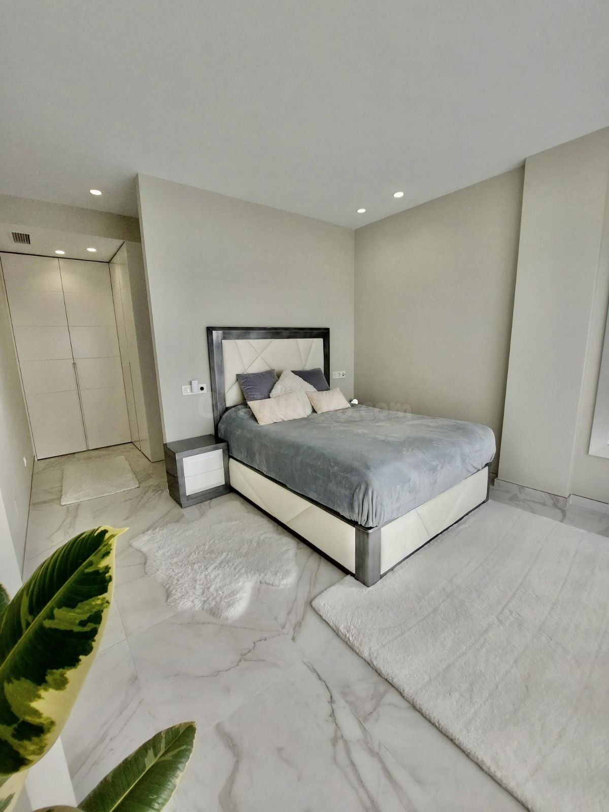 SE VENDE UNA CASA INDEPENDIENTE EN BALCÓN DE FINESTRAT - foto 5