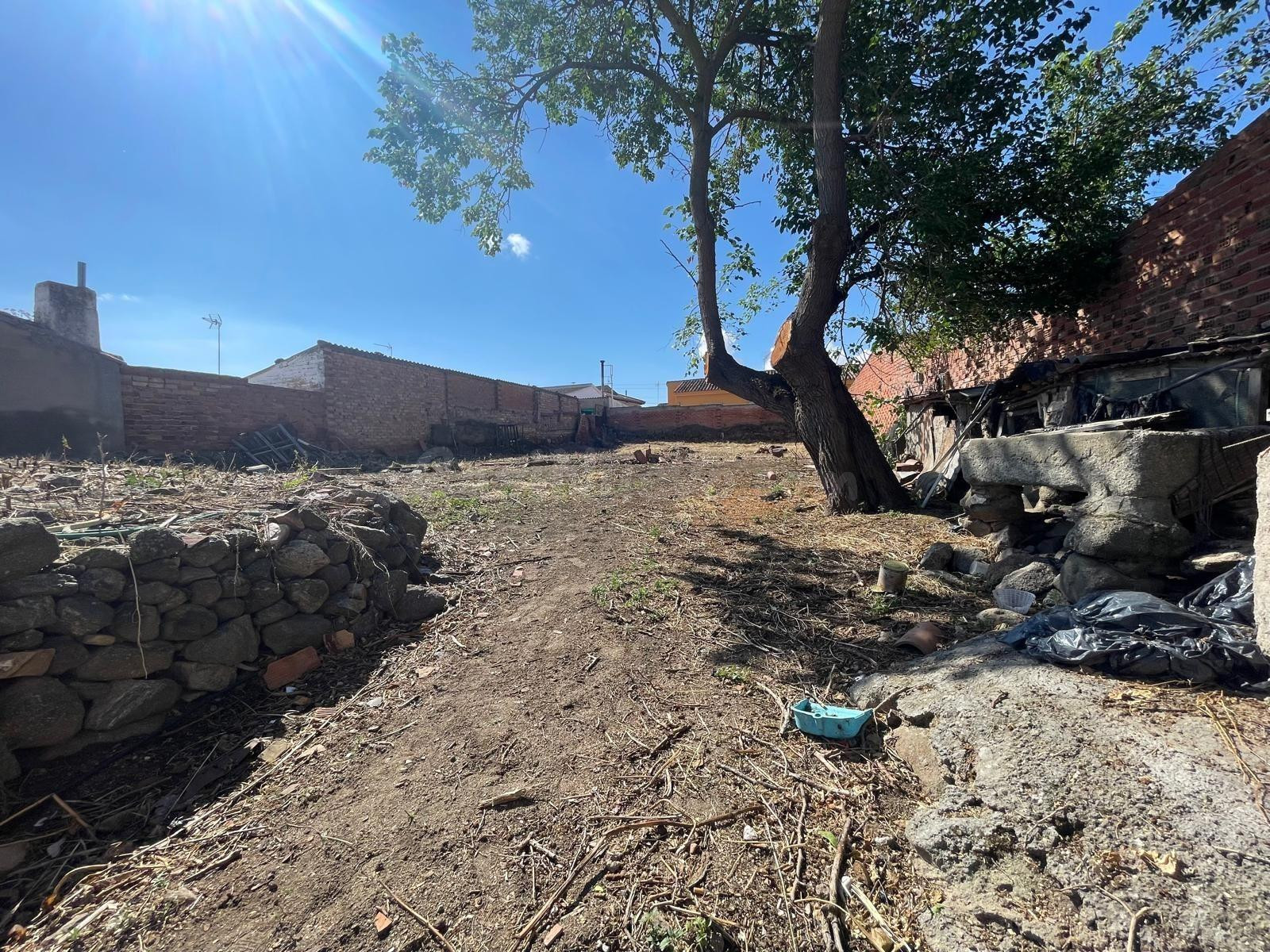 Solar urbano en Argés: 840 m2 para construir tu vivienda jun - foto 3