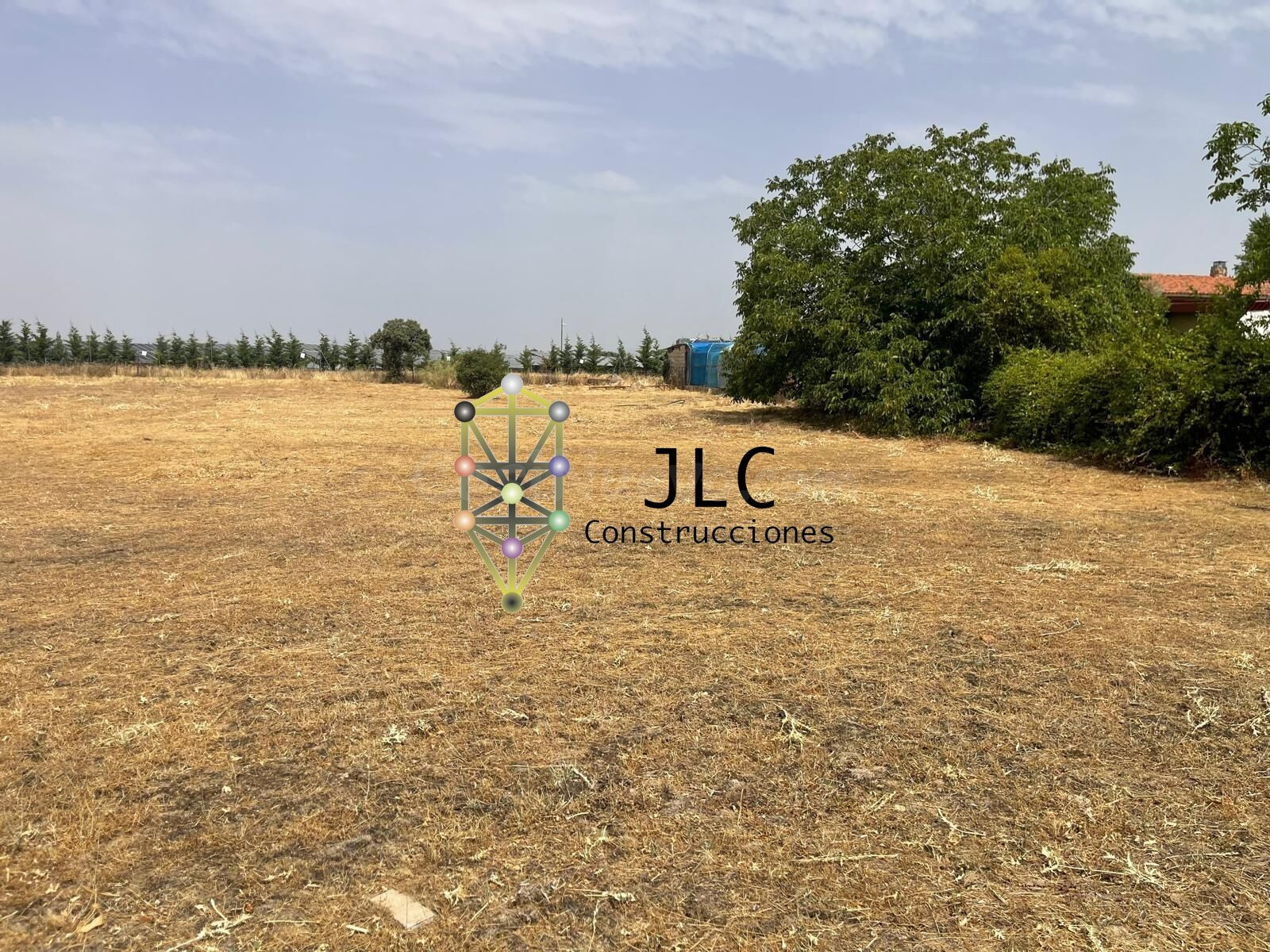 Parcela de 1.202 m2 en Valdelosllanos: construye la casa que - foto 4