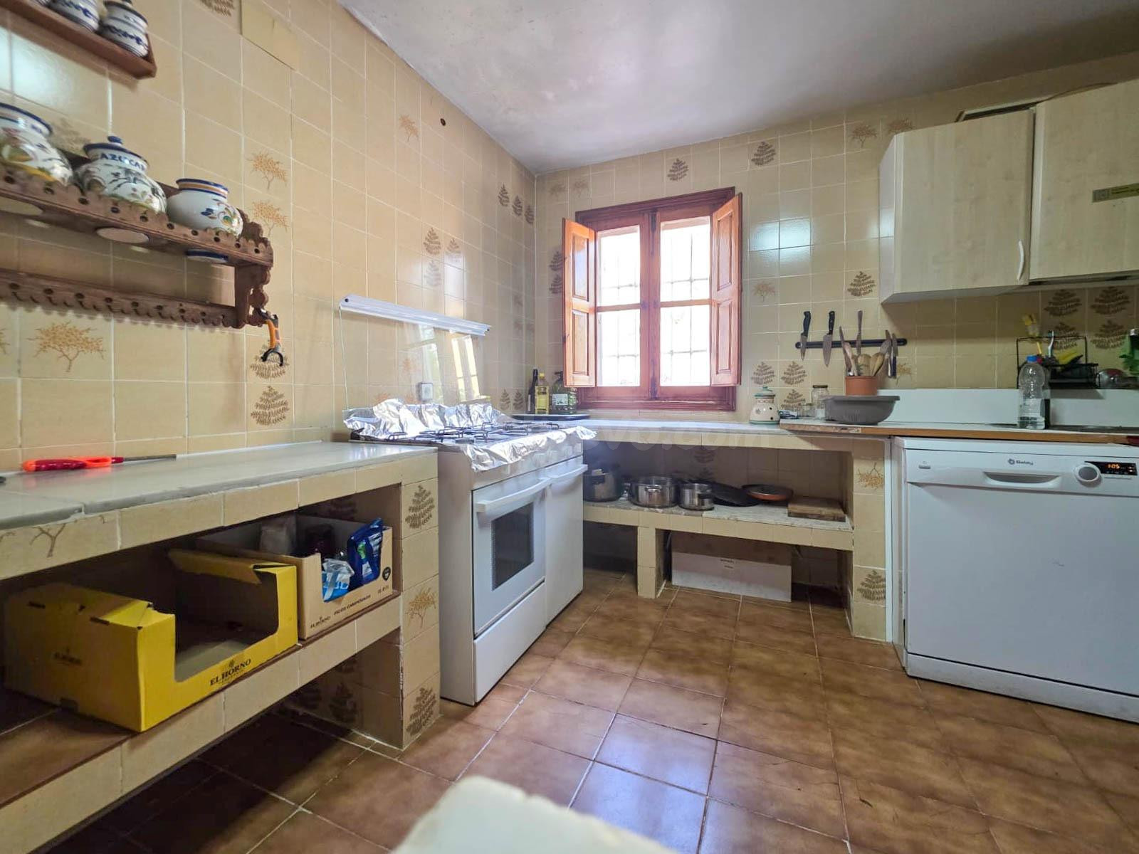 habitaciones EN ALQUILER – MONTECALDERÓN, EL CASAR - foto 3