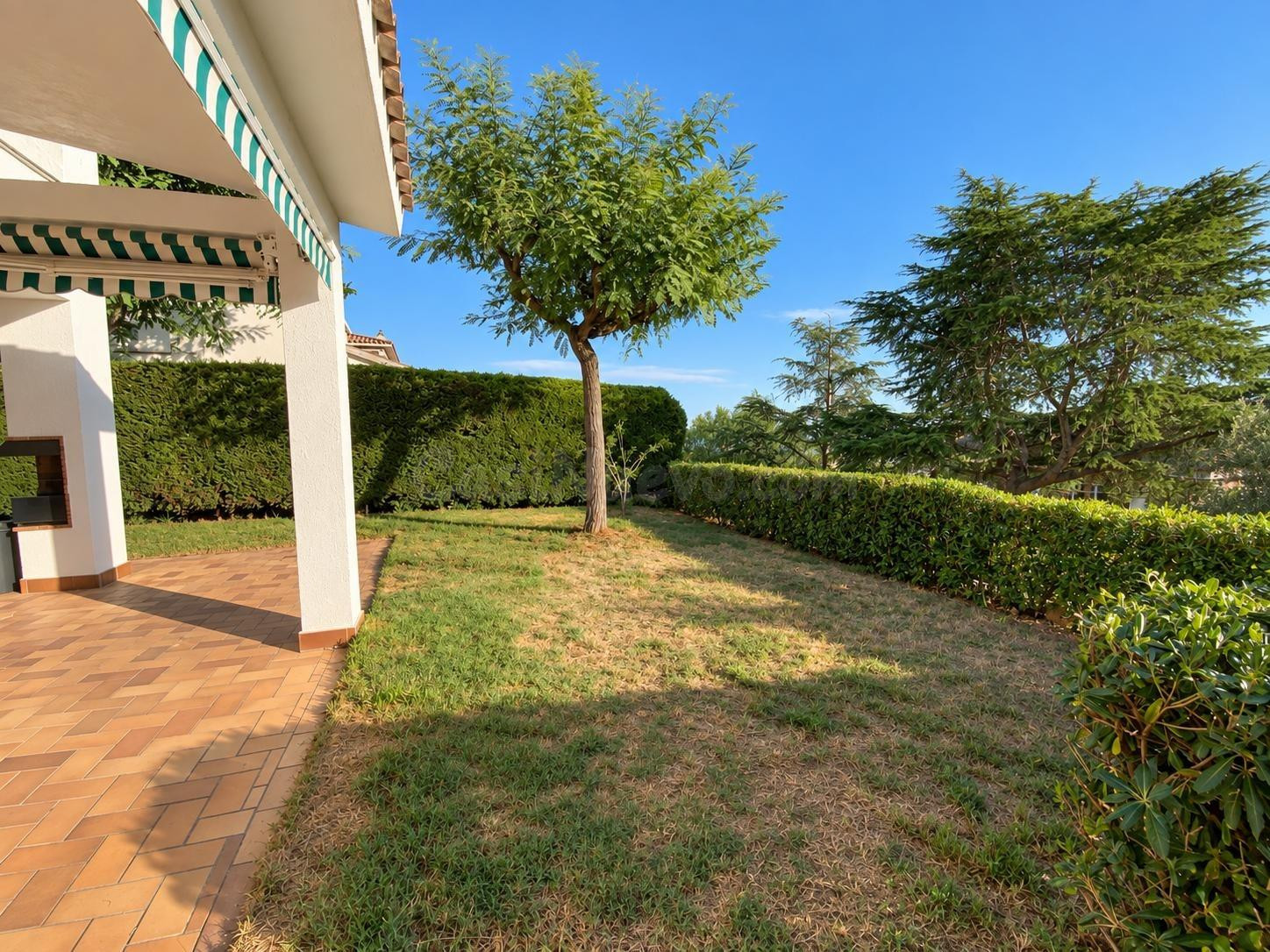 Espectacular casa con gran jardín y vistas privilegiadas en  - foto 3