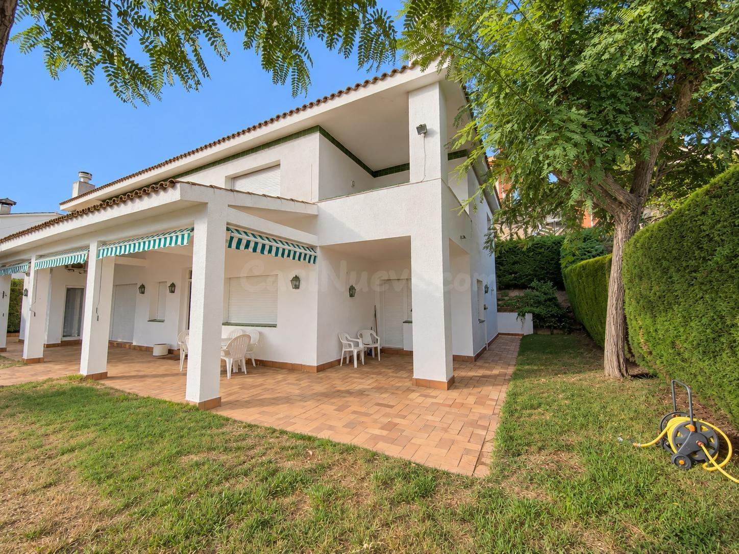 Espectacular casa con gran jardín y vistas privilegiadas en  - foto 5