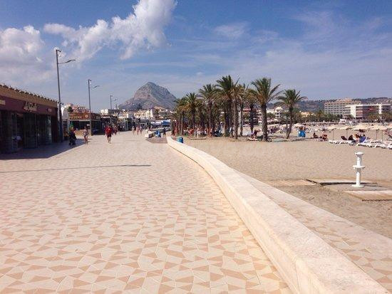 TERRENO URBANO EN VENTA EN JÁVEA - foto 4