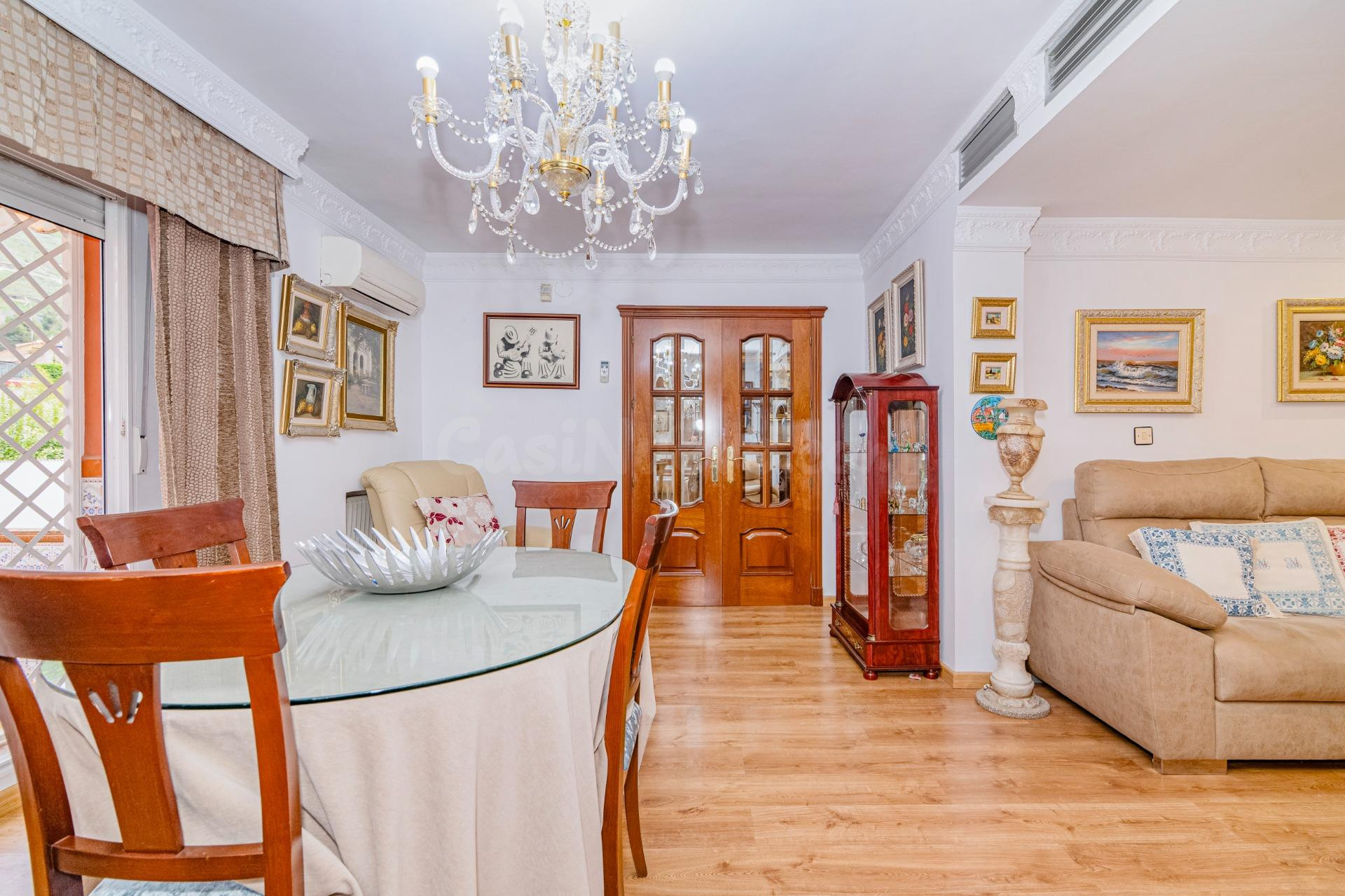 ESPECTACULAR CASA EN BOLA DE ORO - foto 4