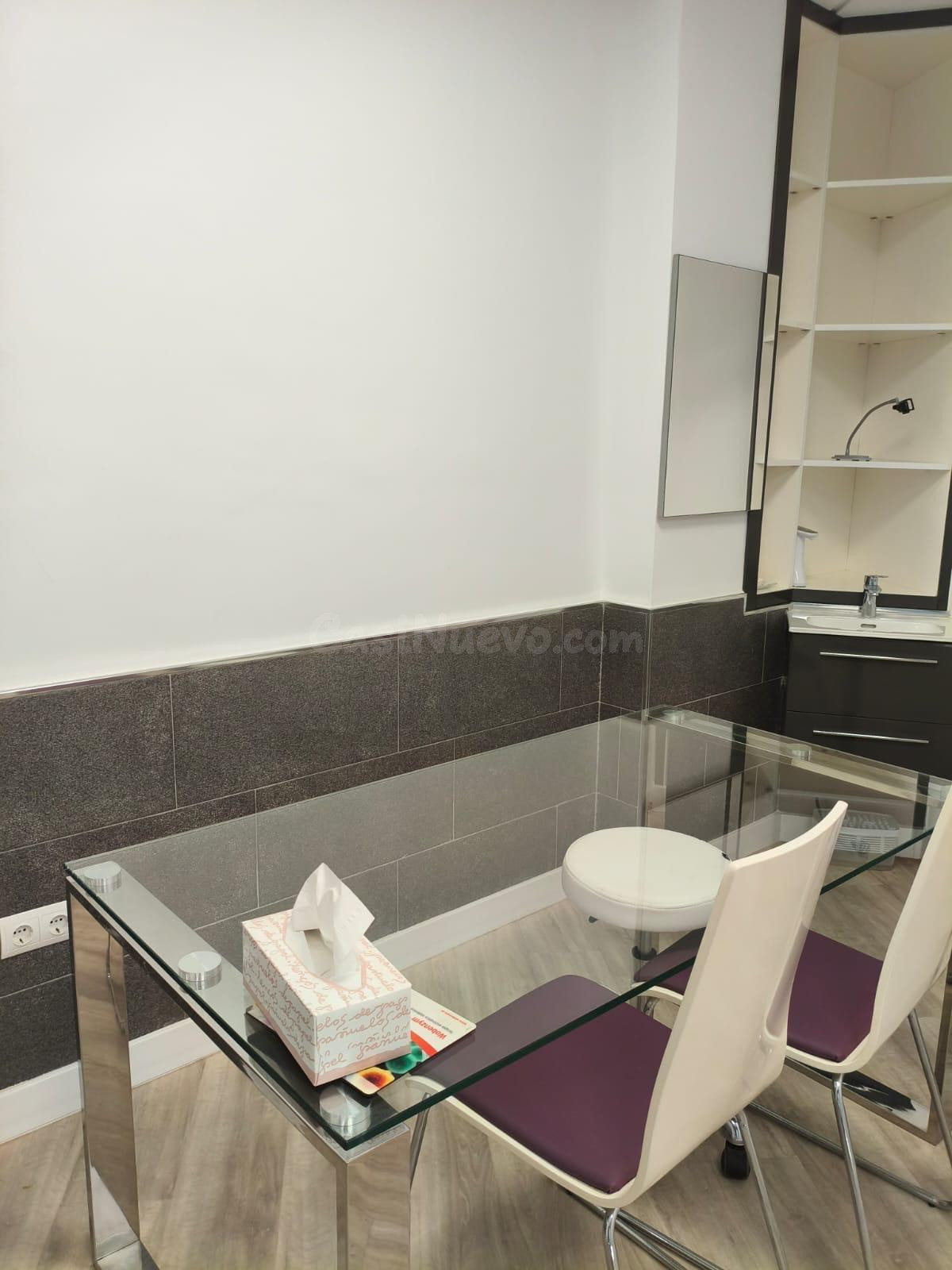 VENDE: LOCAL PONIENTE -NEGOCIO O VIVIENDA. - foto 3