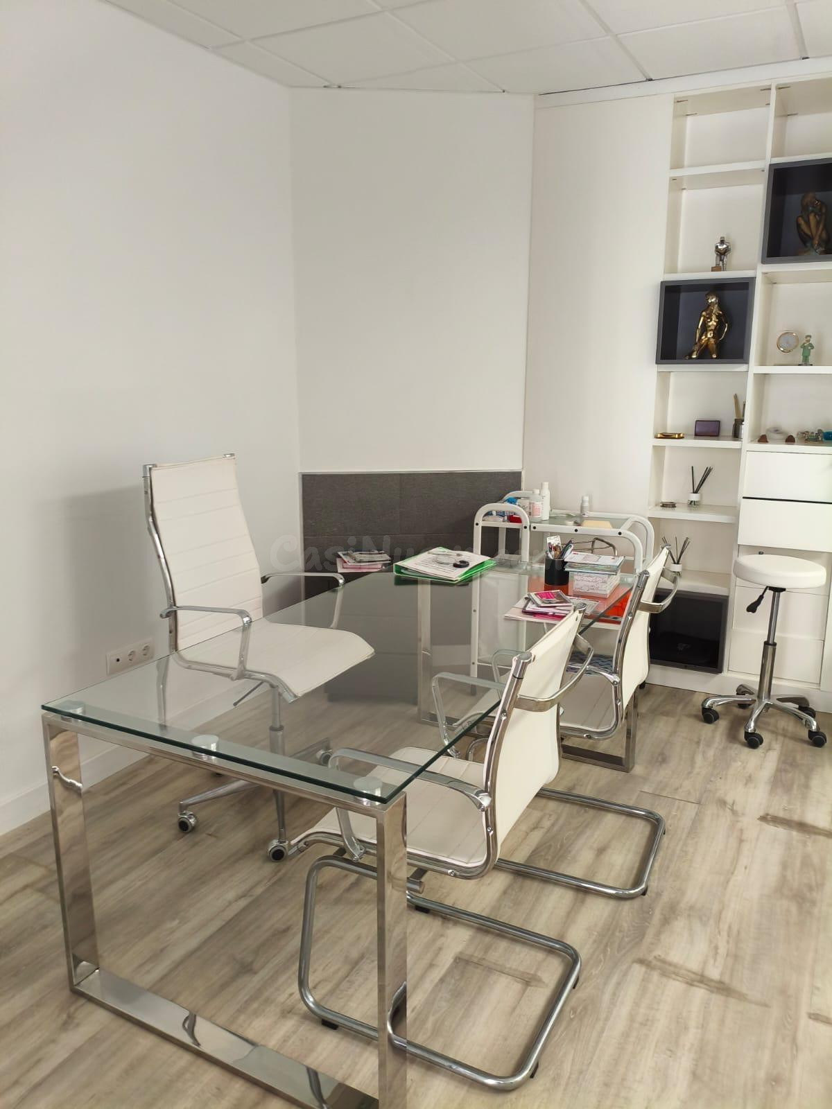 VENDE: LOCAL PONIENTE -NEGOCIO O VIVIENDA. - foto 4
