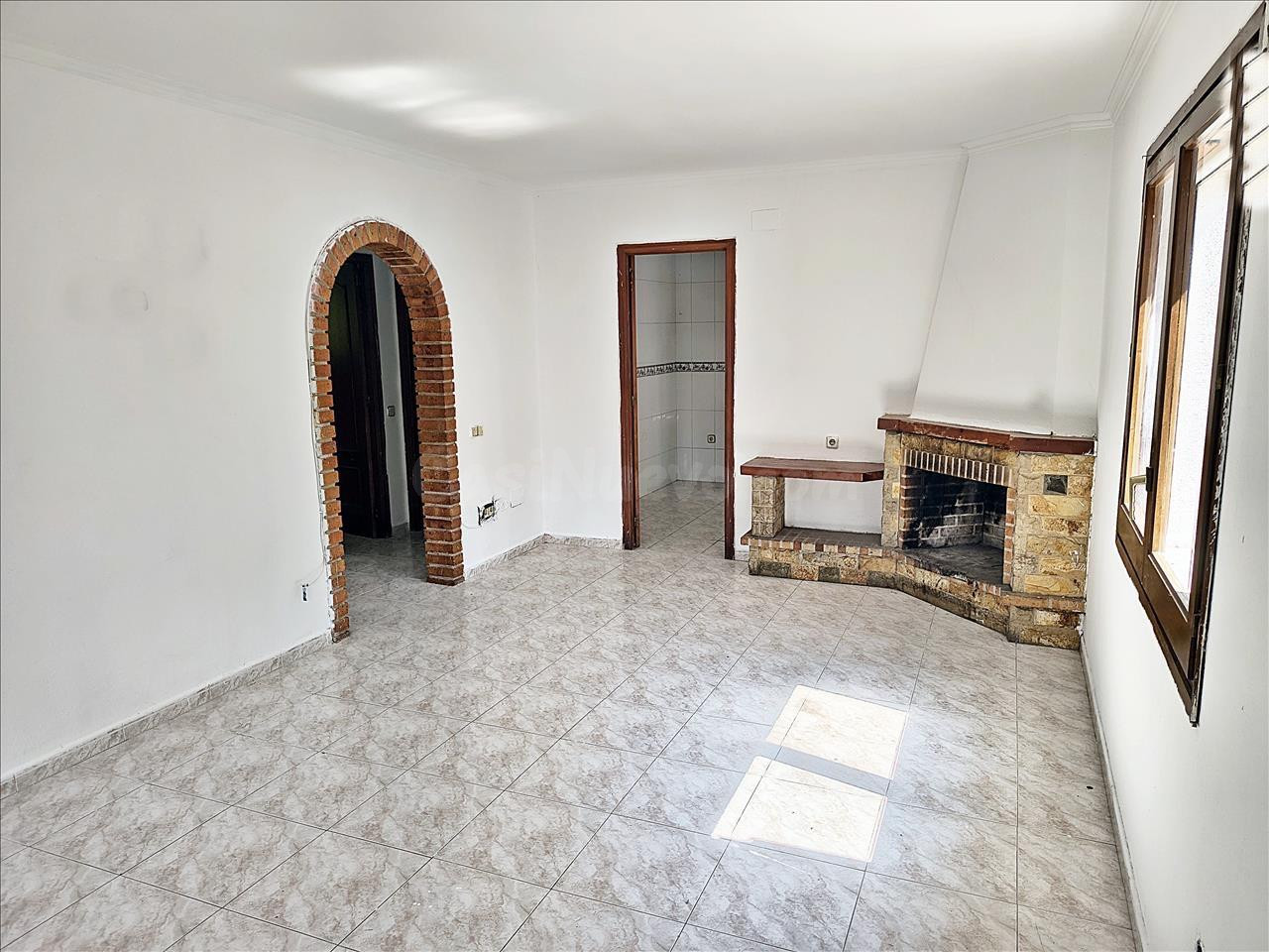 CHALET CON JARDÍN A LA VENTA EN VALLGORGUINA, BARCELONA – EN - foto 5