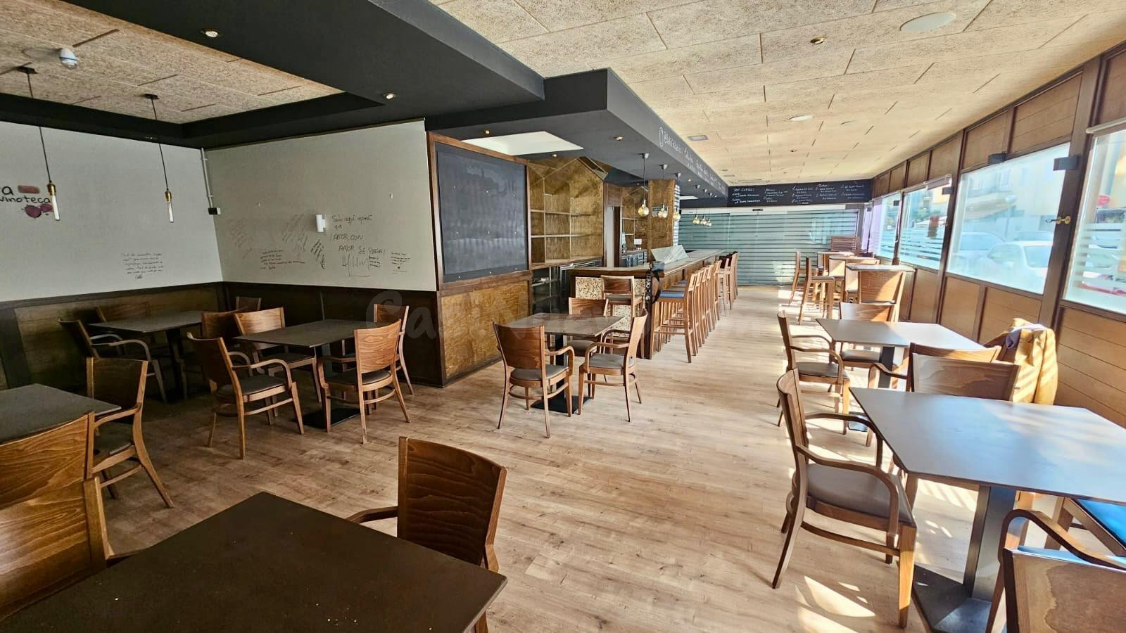 RESTAURANTE EN ALQUILER EN ZONA DE ALTA AFLUENCIA EN CALELLA