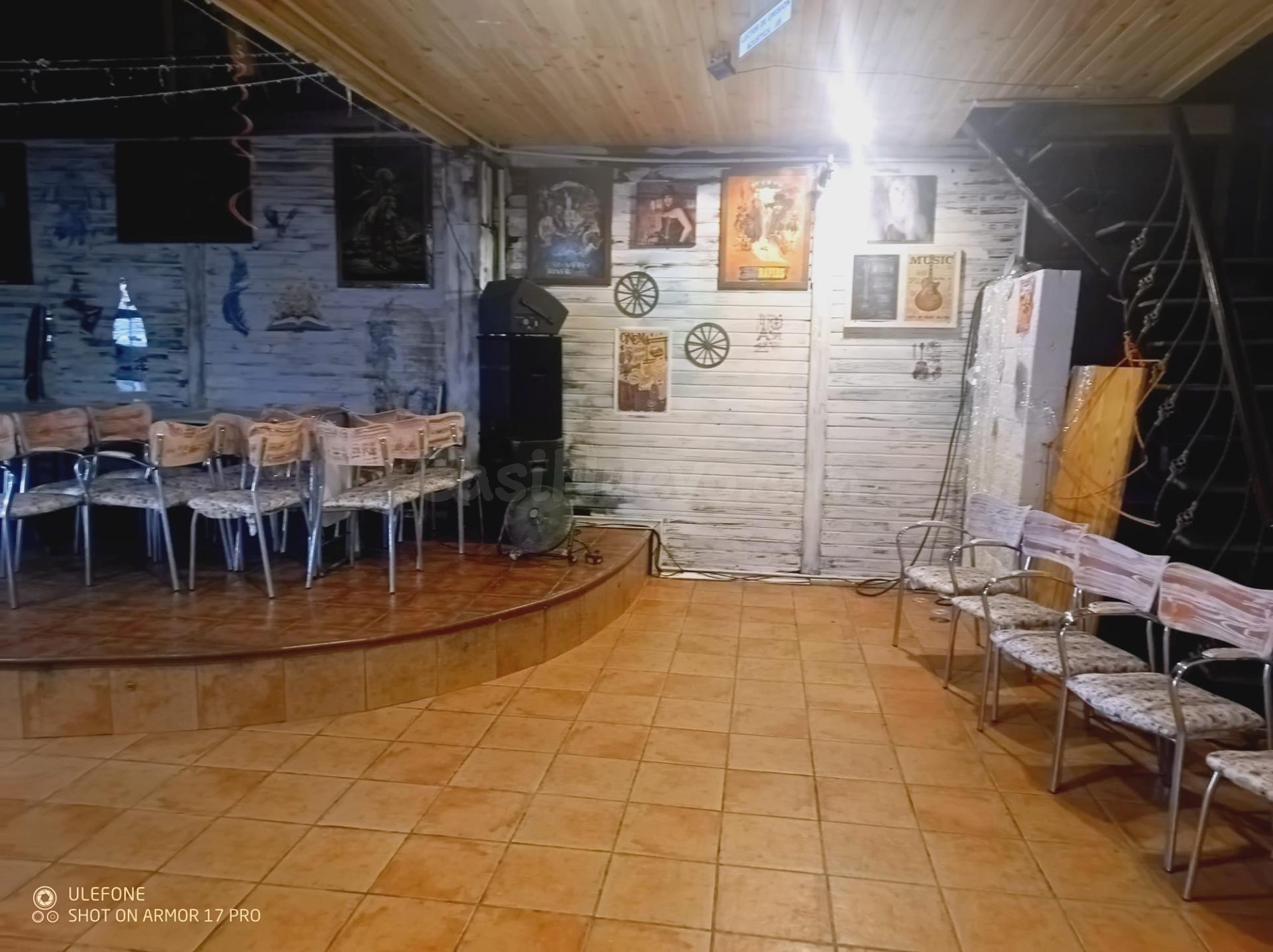 GRAN LOCAL COMERCIAL EN POLÍGONO POLIRROSA negocio de bar es - foto 5