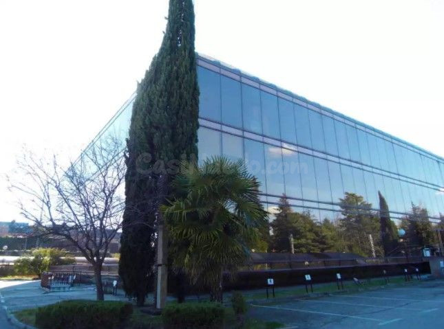 Oficina en alquiler en Calle Gobelas
